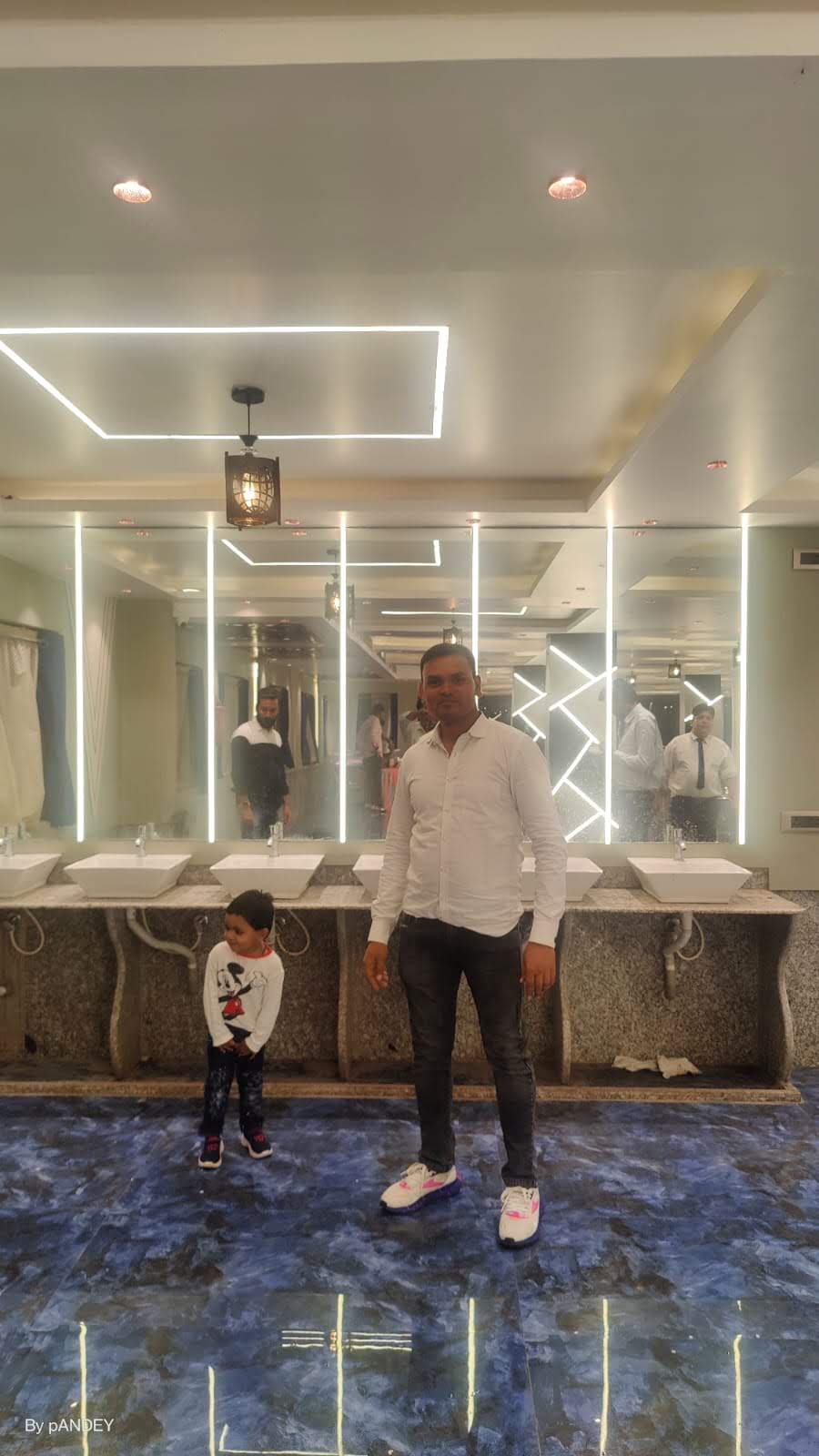 F N Banquet, Howrah — photo 9