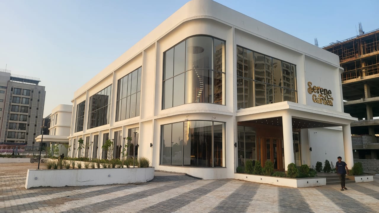 The Serene Garden Multicuisine Restaurant and Banquet - Gandhinagar, Gandhinagar — photo 5