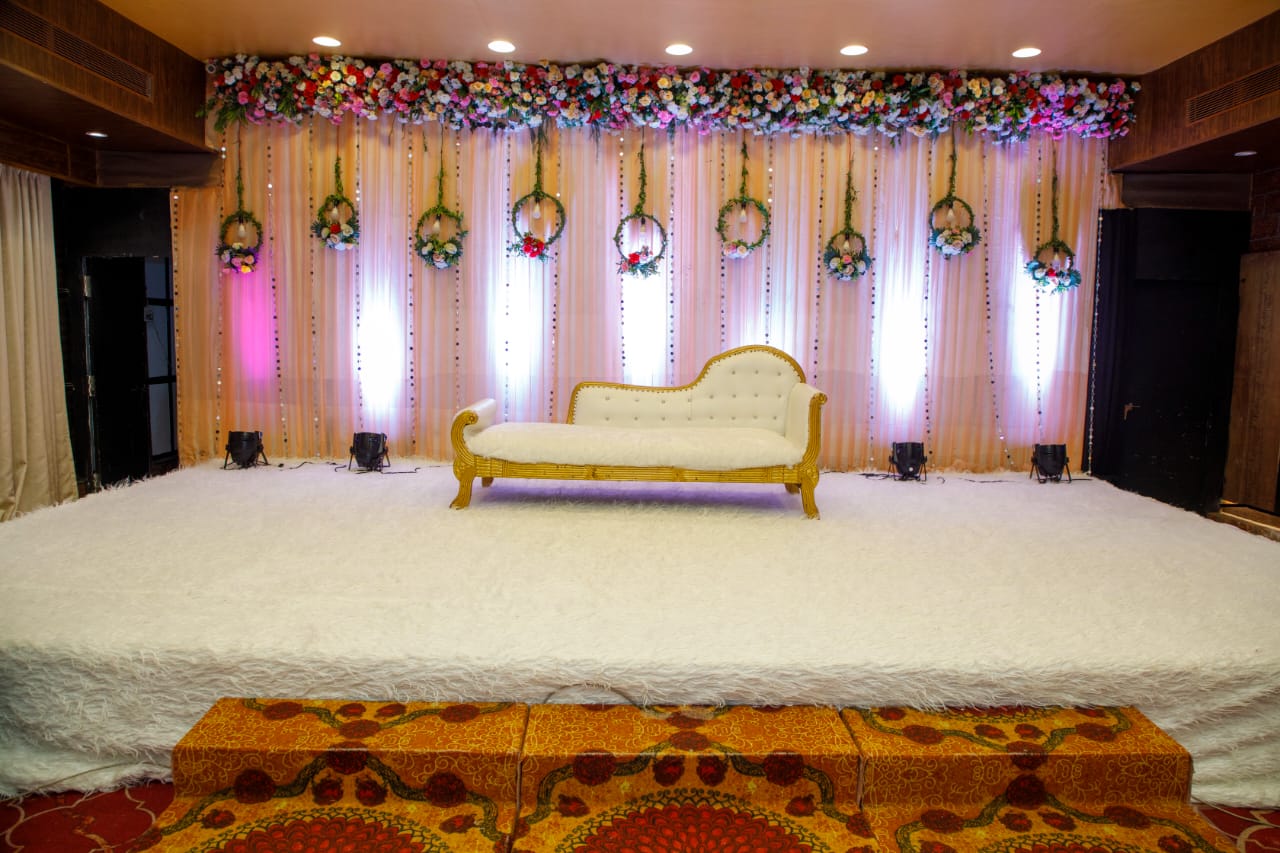 Paradise Banquets: Banquet Hall in Borivali | Birthday Party Hall Borivali | Birthday Party Venue, Mumbai — photo 8