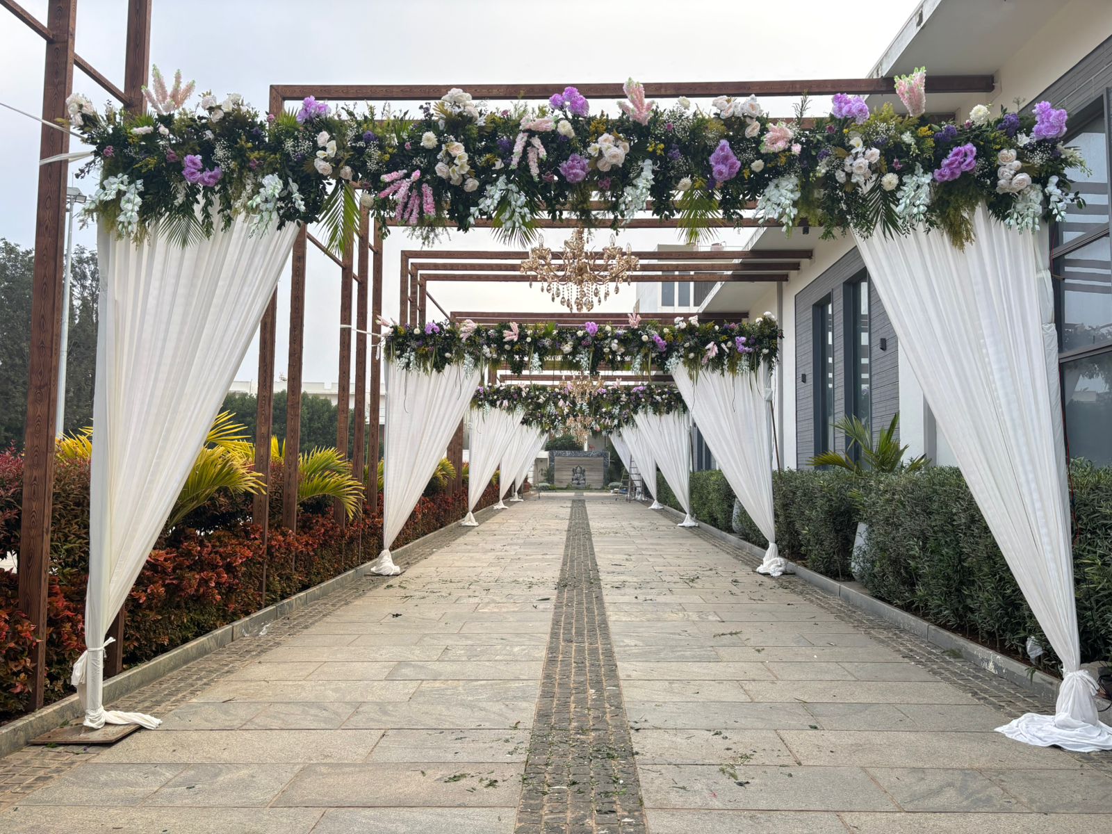 VRR Astoria Hotel & Convention Centre, Bengaluru — photo 3