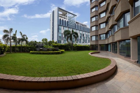 Hyderabad Marriott Hotel & Convention Centre, Hyderabad — photo 3