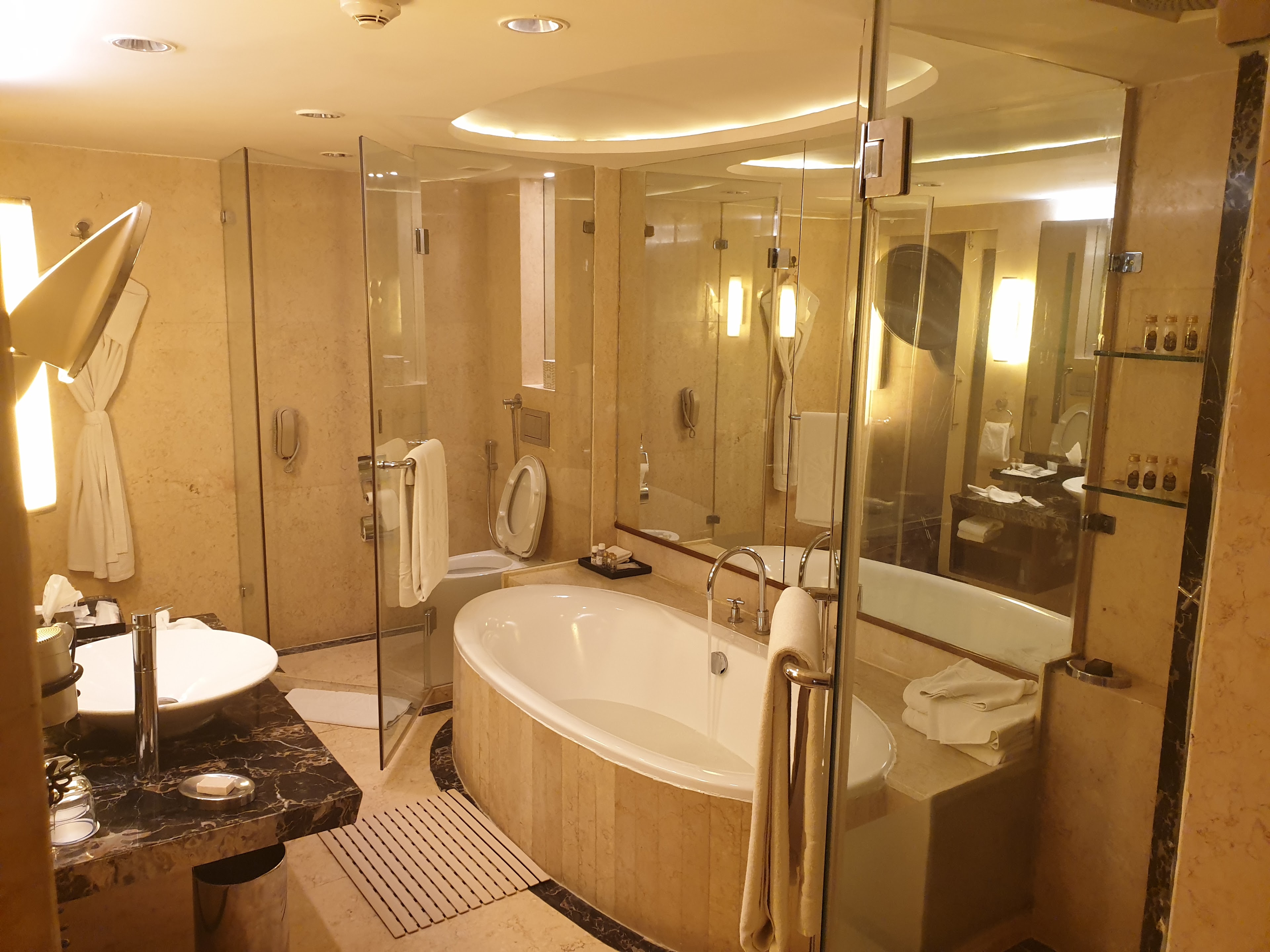 Taj Club House, Chennai, Chennai — photo 4