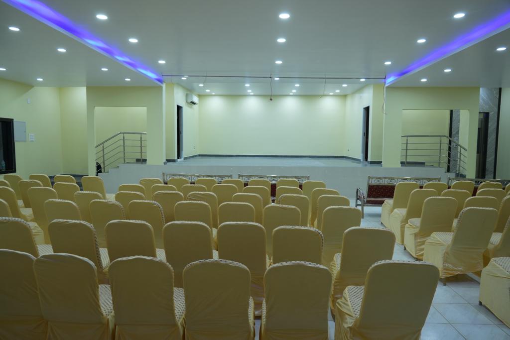 Chilukuri Padmavathi Function Hall, Rajahmundry — photo 5