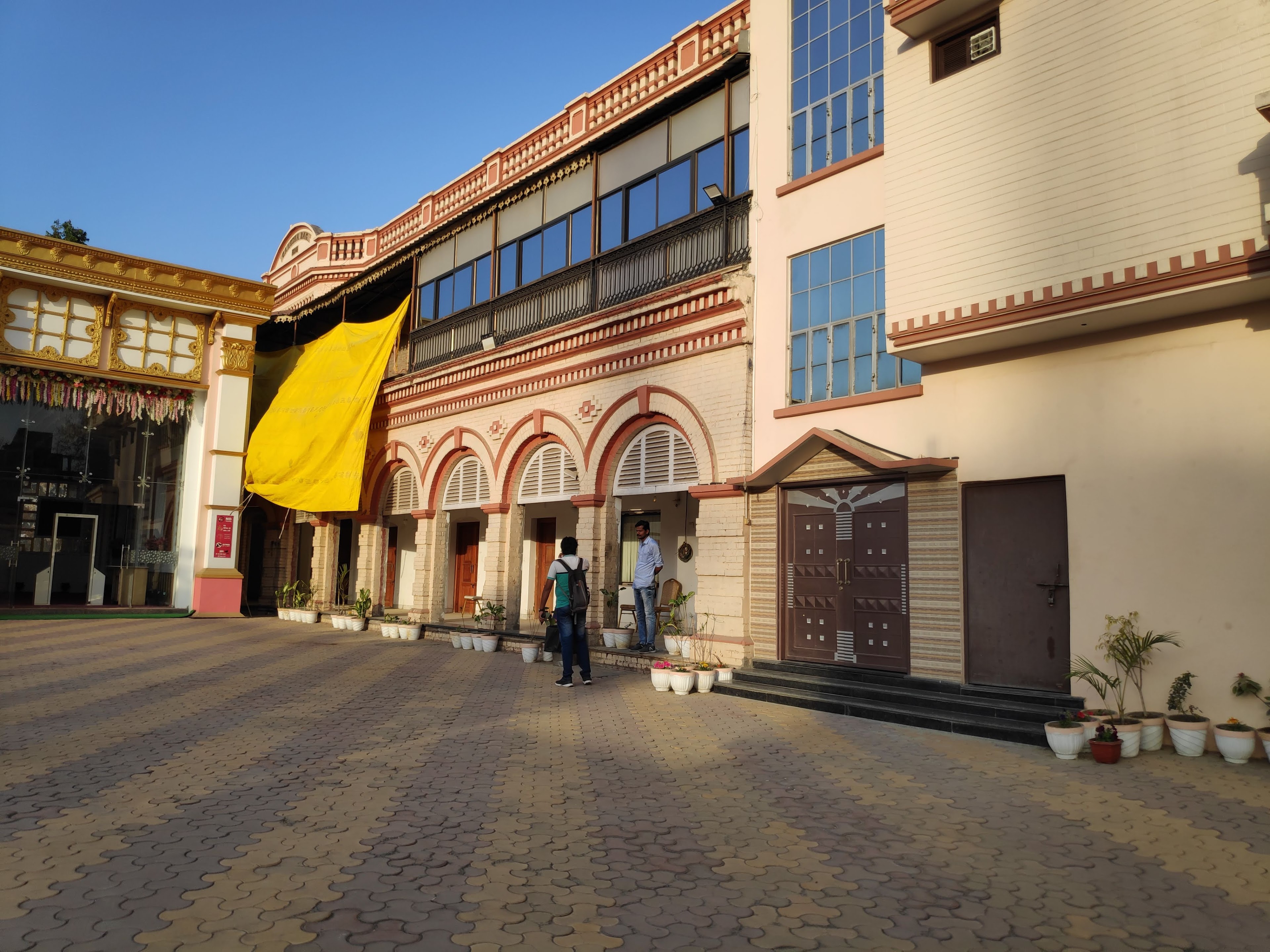 Saroja Palace, Varanasi — photo 8