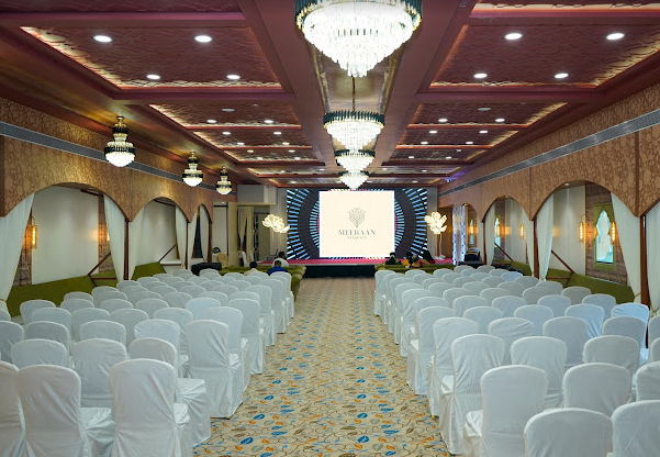 MEERAAN BANQUETS, Thane — photo 1