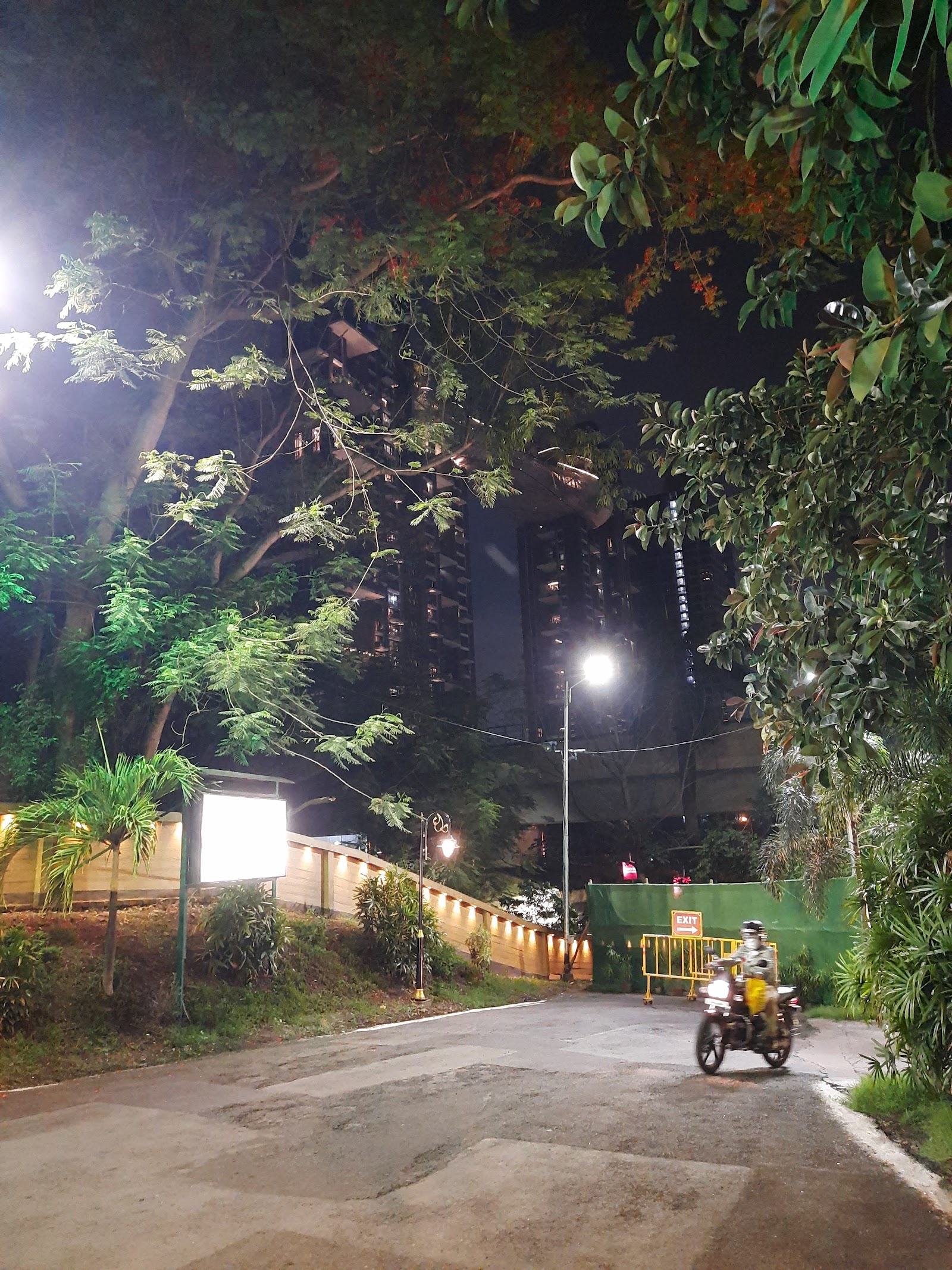 PC Chandra Garden, Kolkata — photo 8