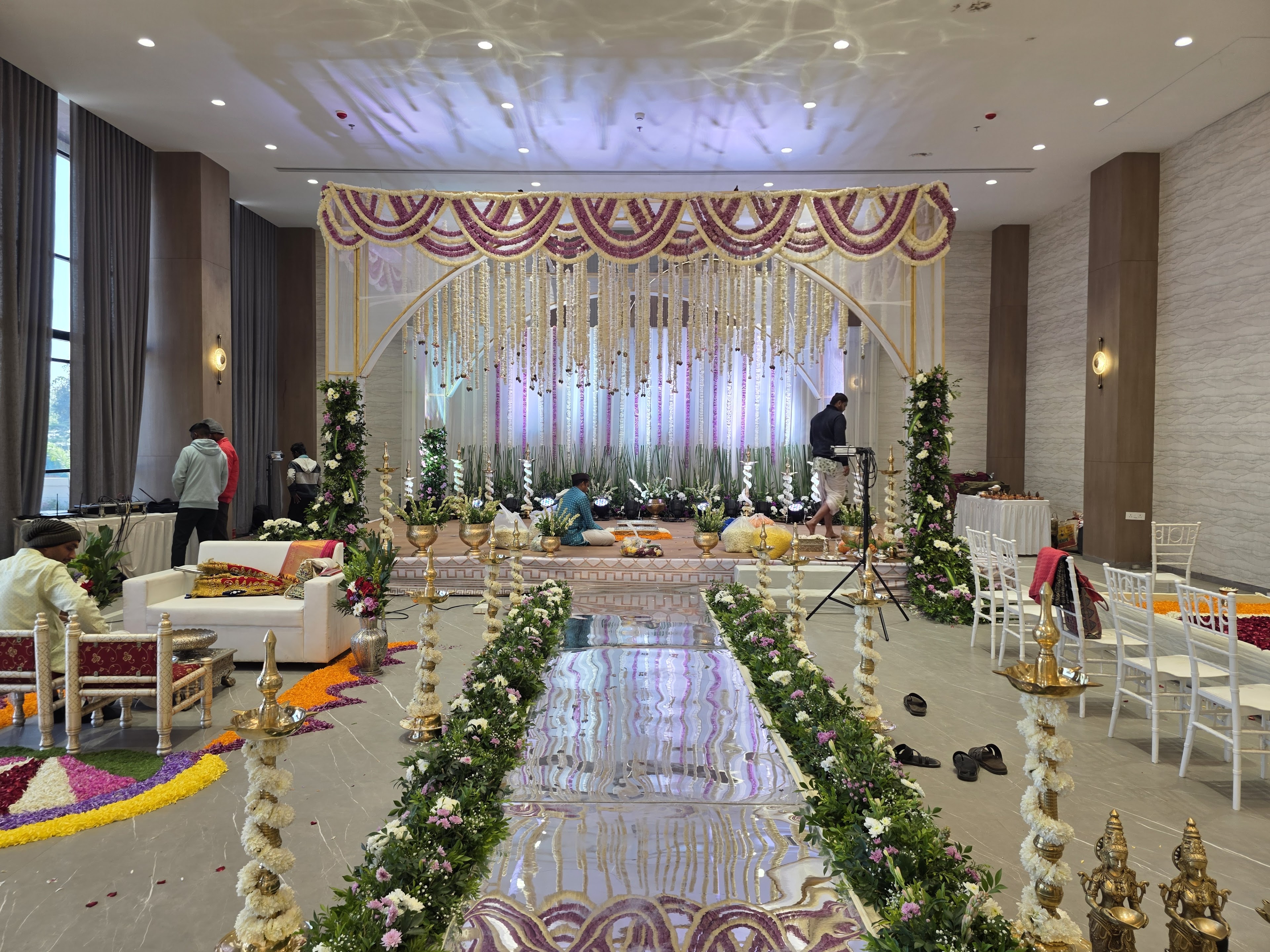 The Legacy Lawns & Banquets, Nashik — photo 2