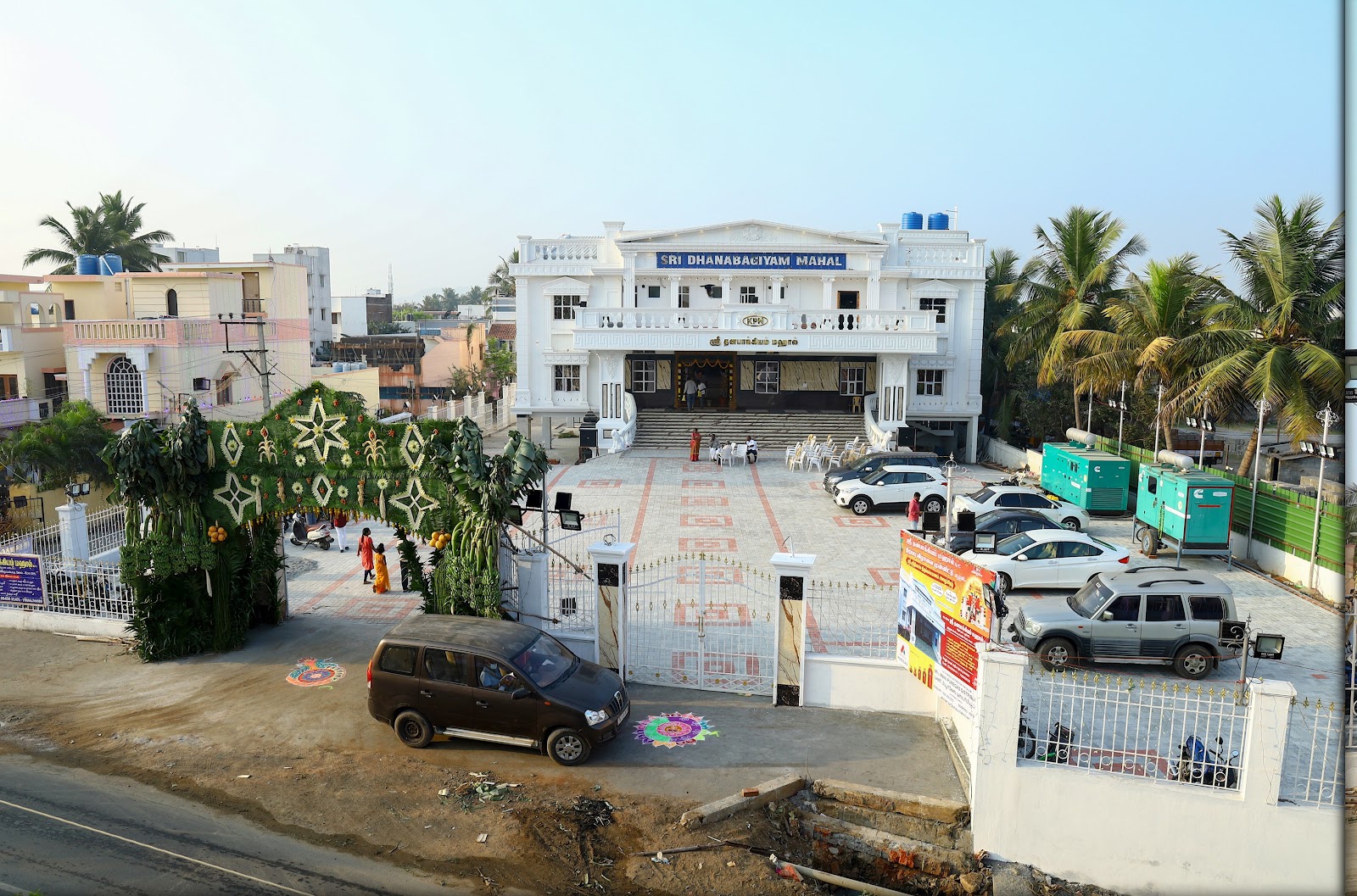 Sri Dhanabagyam Mahal, Salem — photo 1