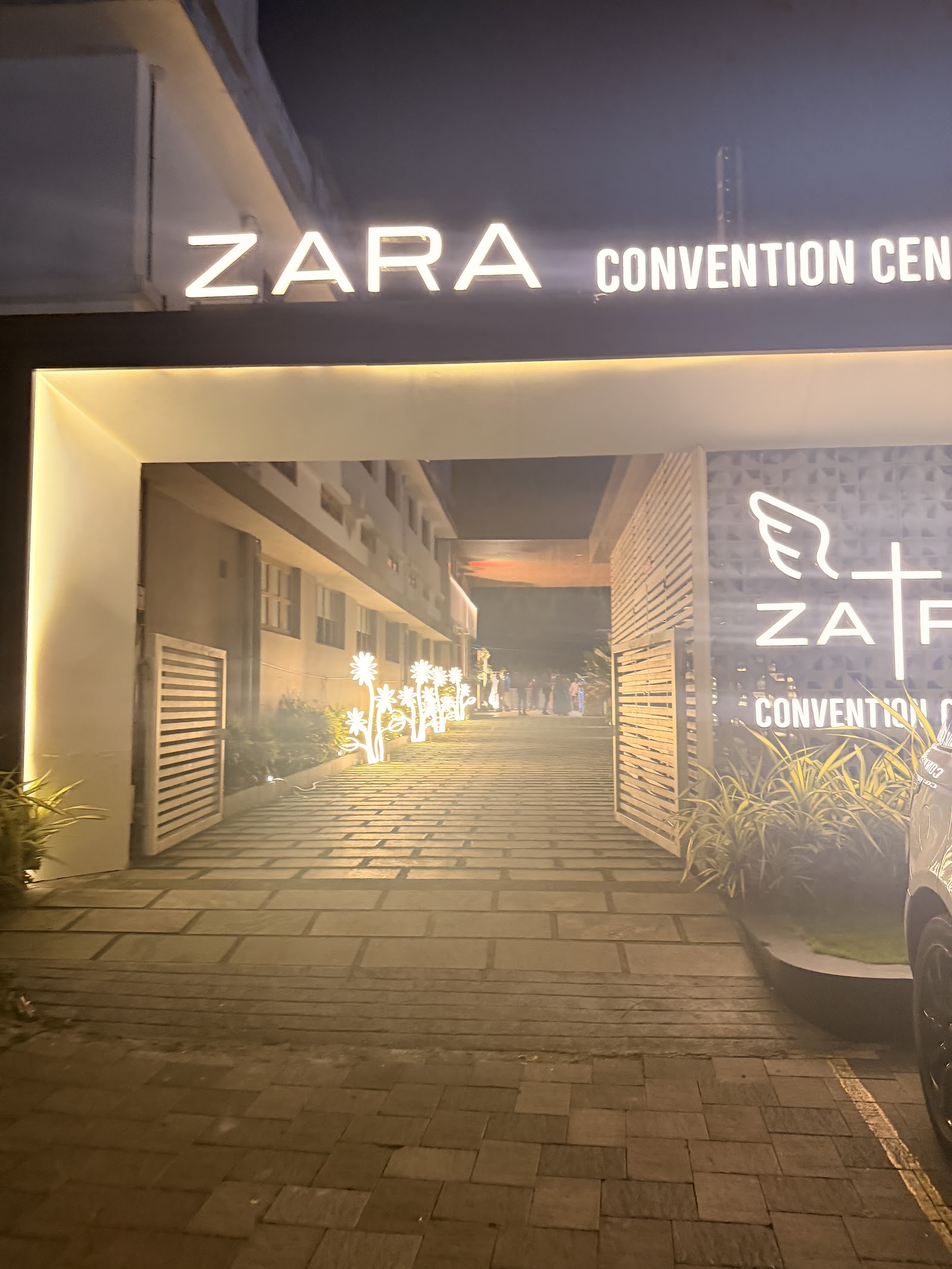 Zara Convention Center, Thykoodam, Kochi — photo 9