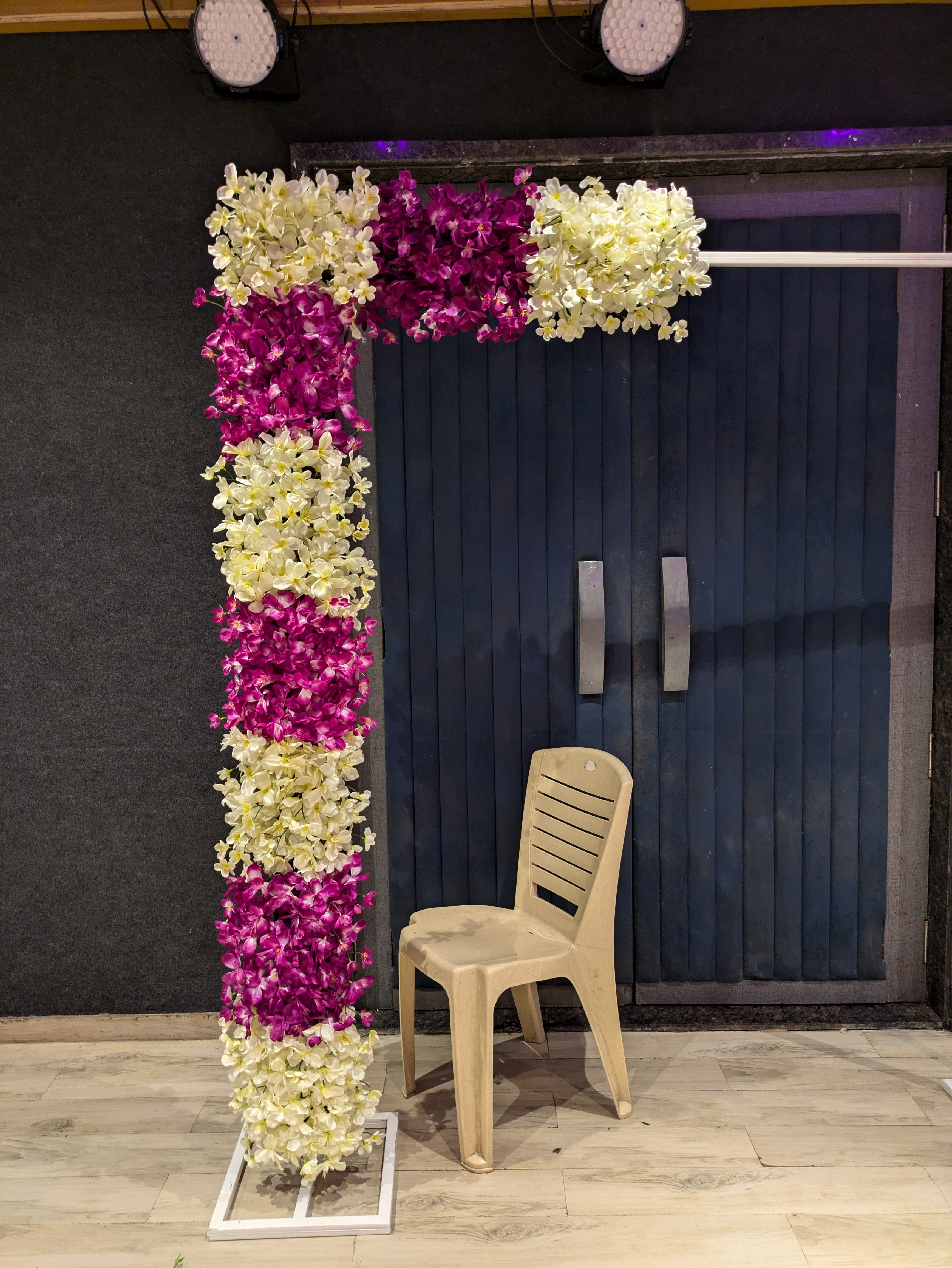 Neon-The Disc/Banquets/rooms, Surat — photo 6