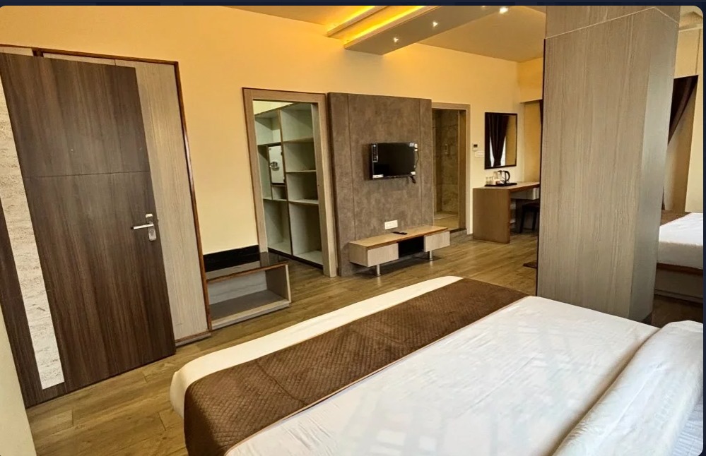 Royal Heritage Inn, Siliguri — photo 9