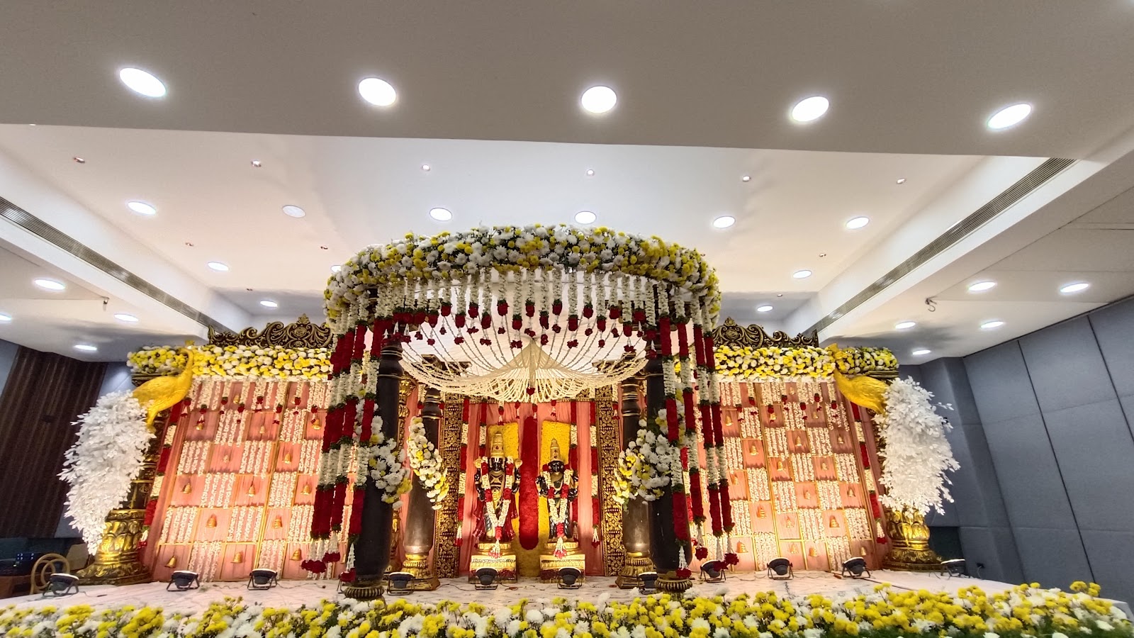Vidhaan D Royal Banquets function hall, Vijayawada — photo 2