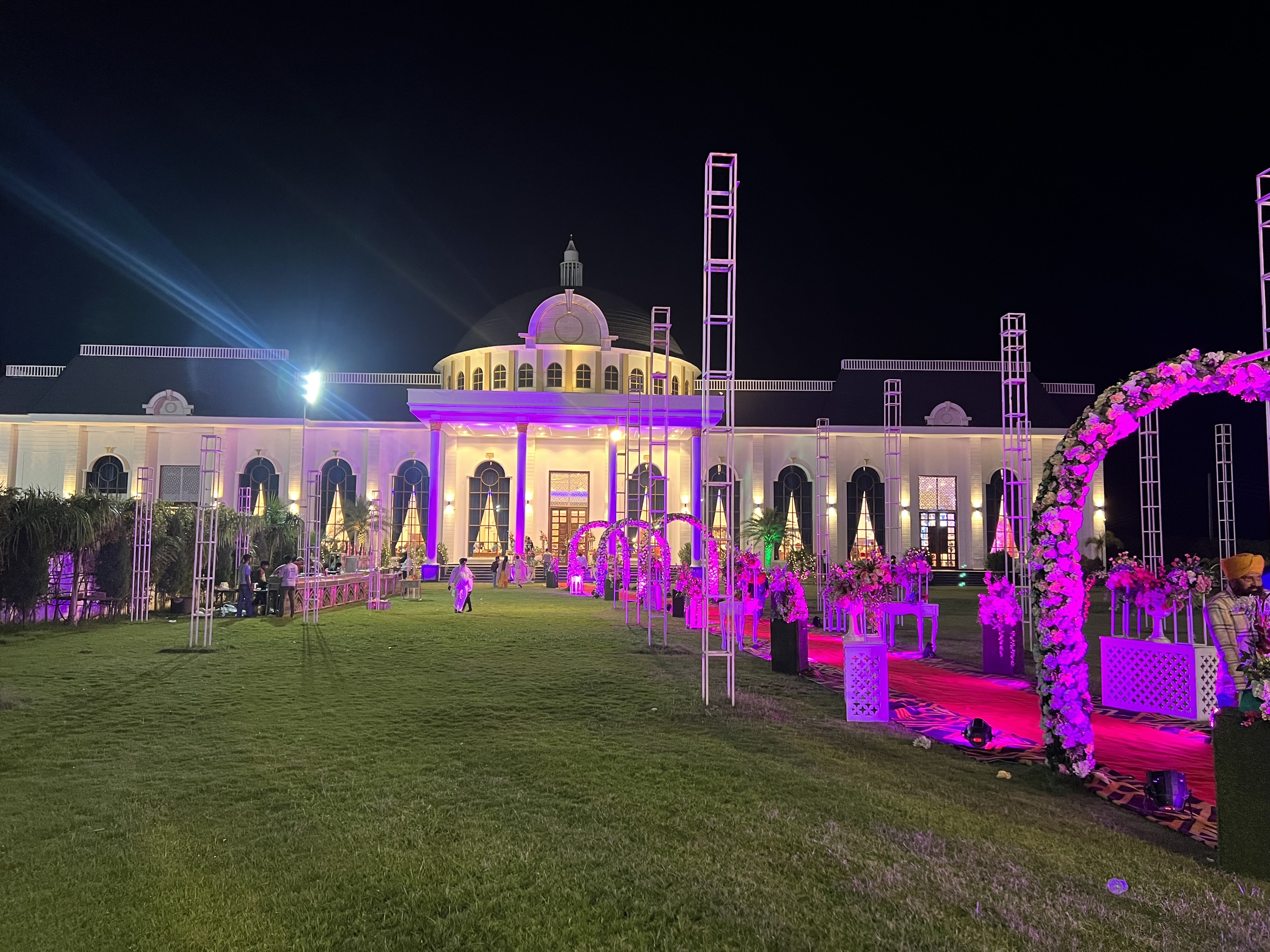 The Grand Castle, Mohali — photo 5