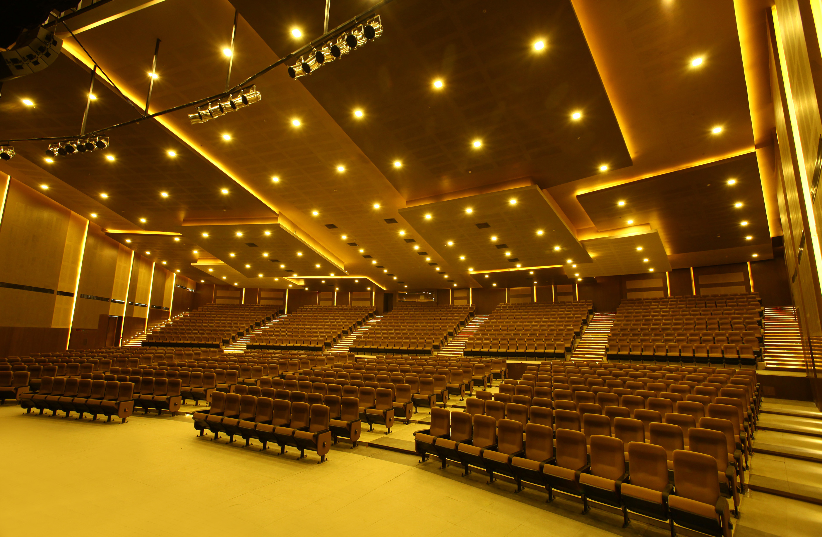 Vythiri Hall, Kalpetta — photo 1