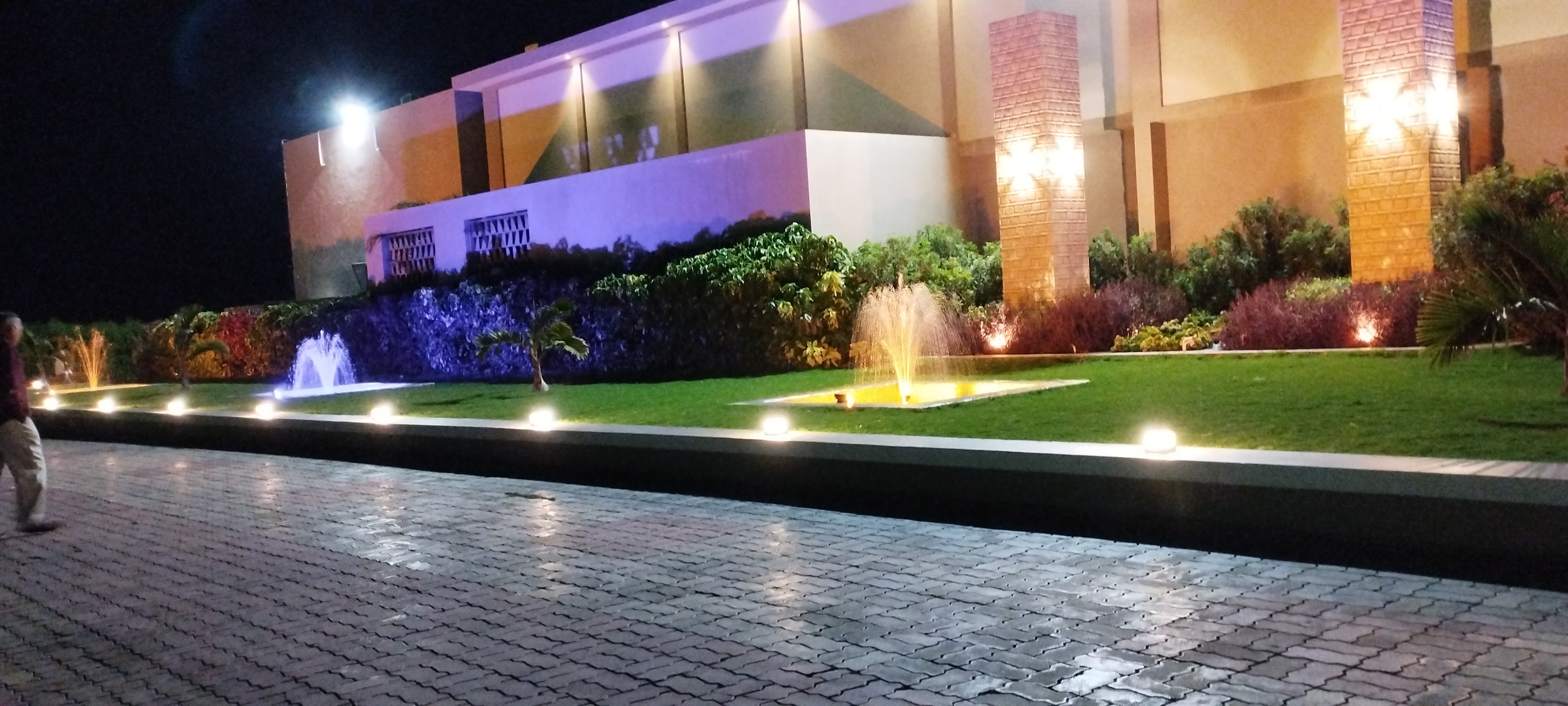 Vishwa Party Lawns & Banquet Hall, Rajkot — photo 8