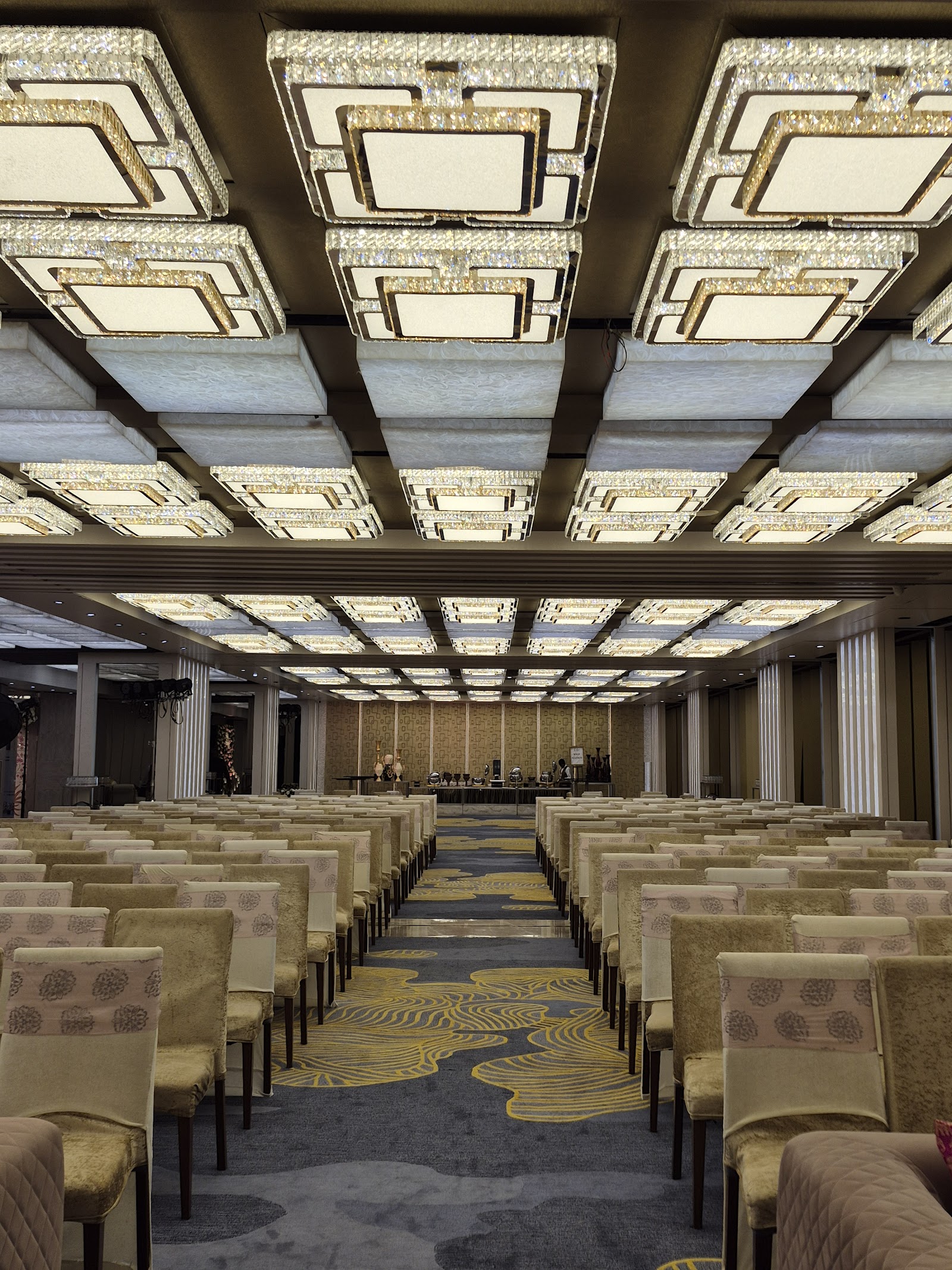 Lakhani Banquet Managed by DLakhani Hospitality, Mumbai — photo 10