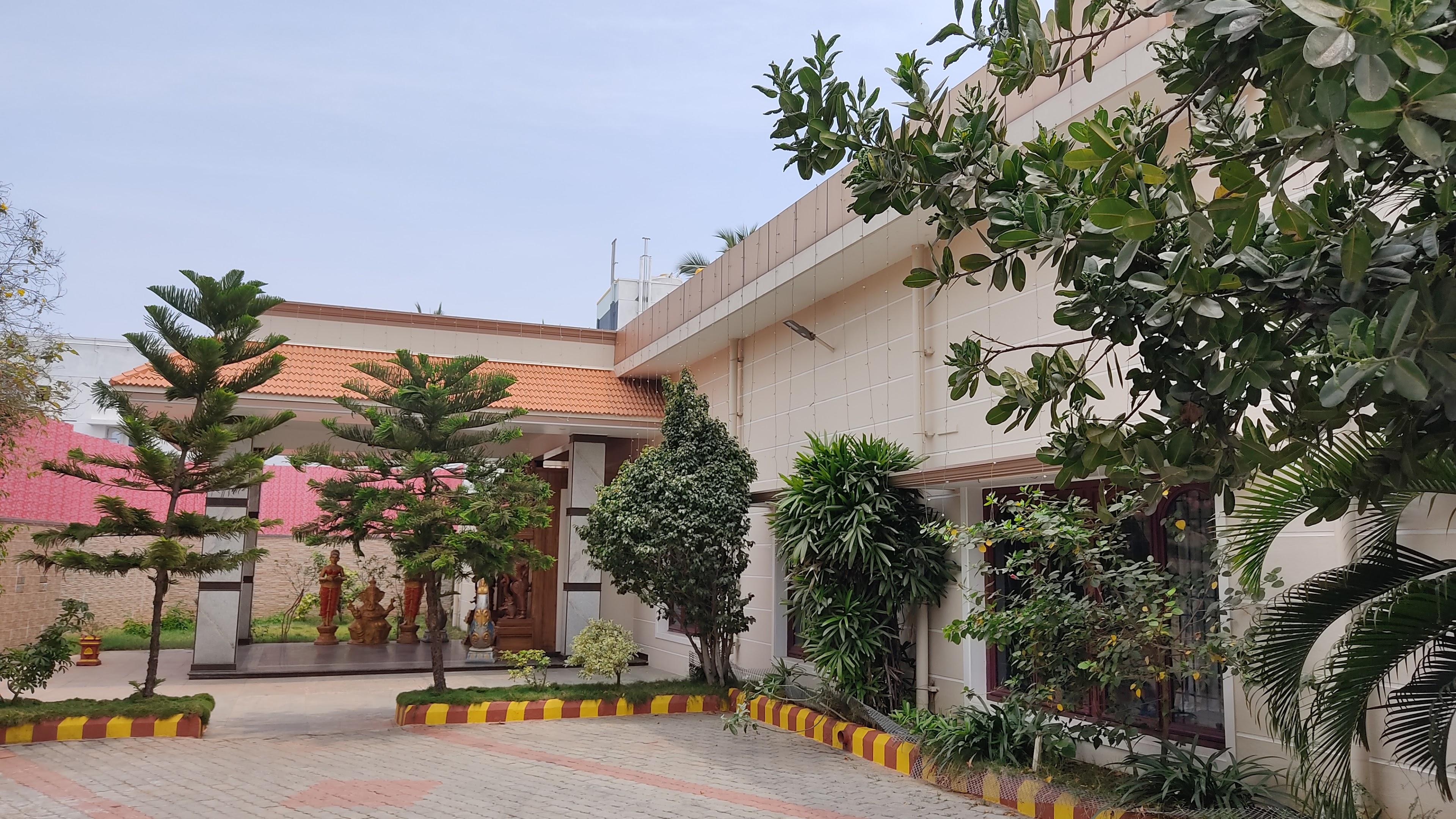 L.J.B. Manndabam, Krishnagiri — photo 3