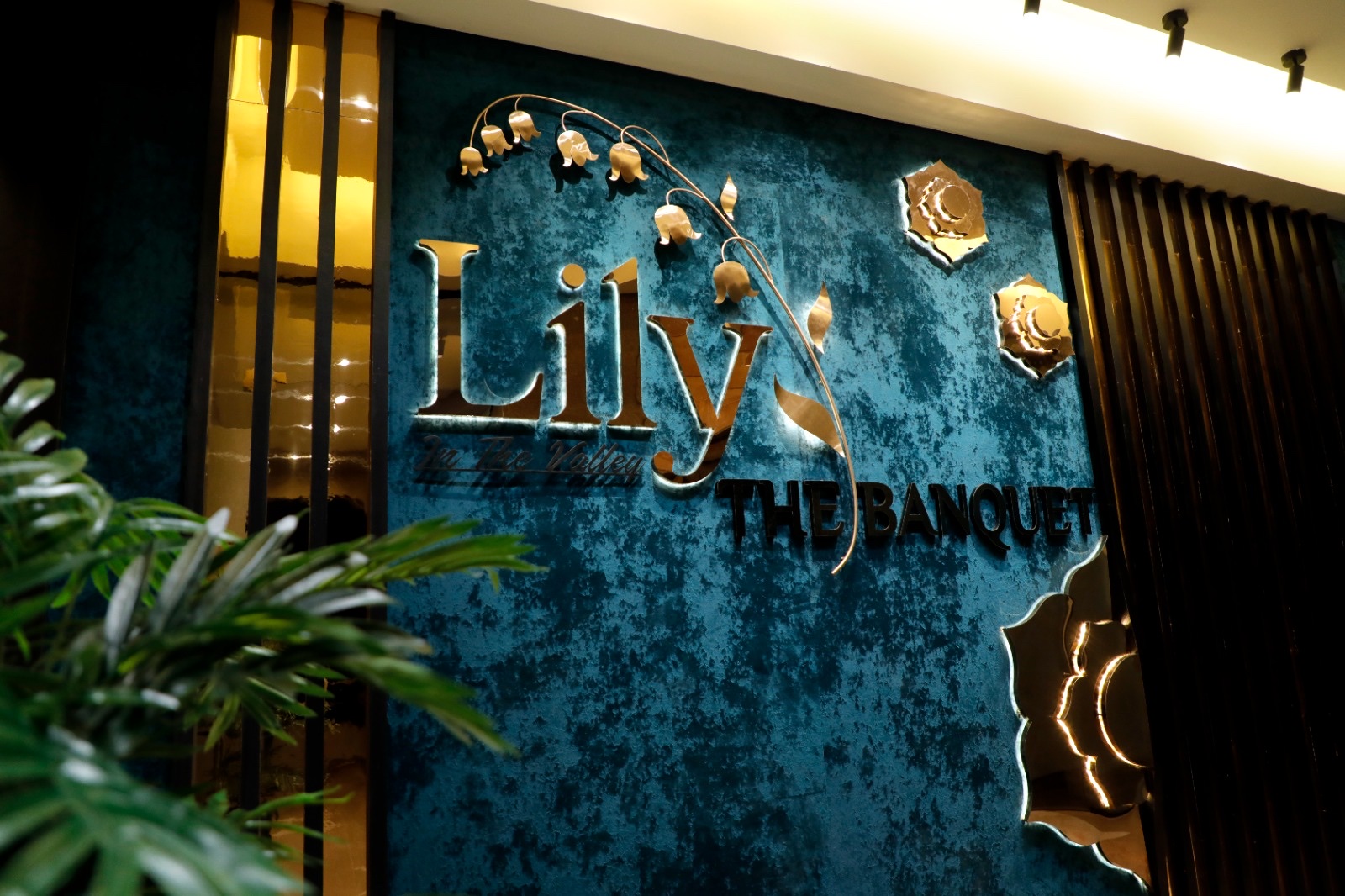 Lily the Banquet, Surat — photo 4
