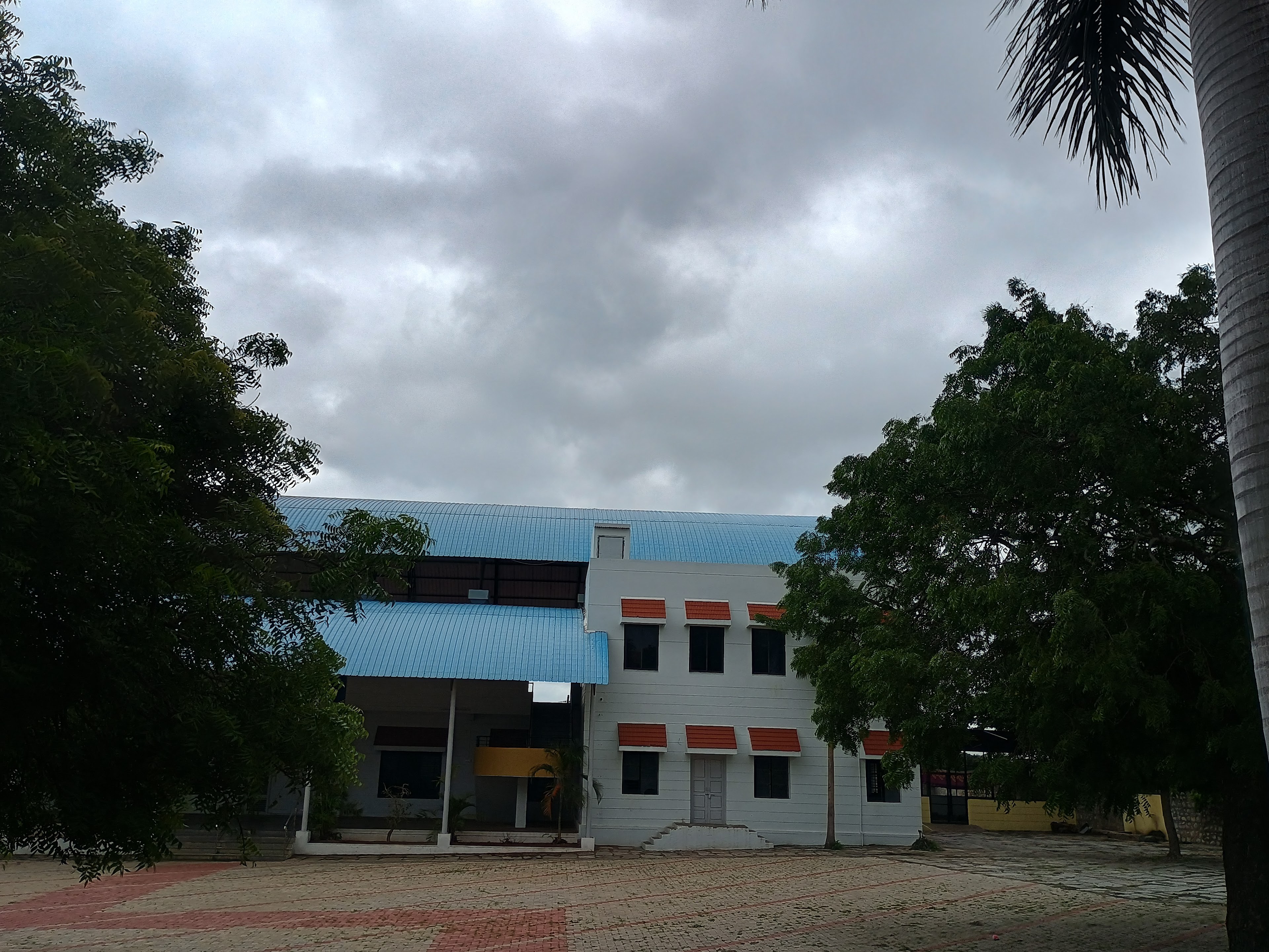 Shri Balaleela Mahanta Shivayogi Kalabhavana., Gadag — photo 7