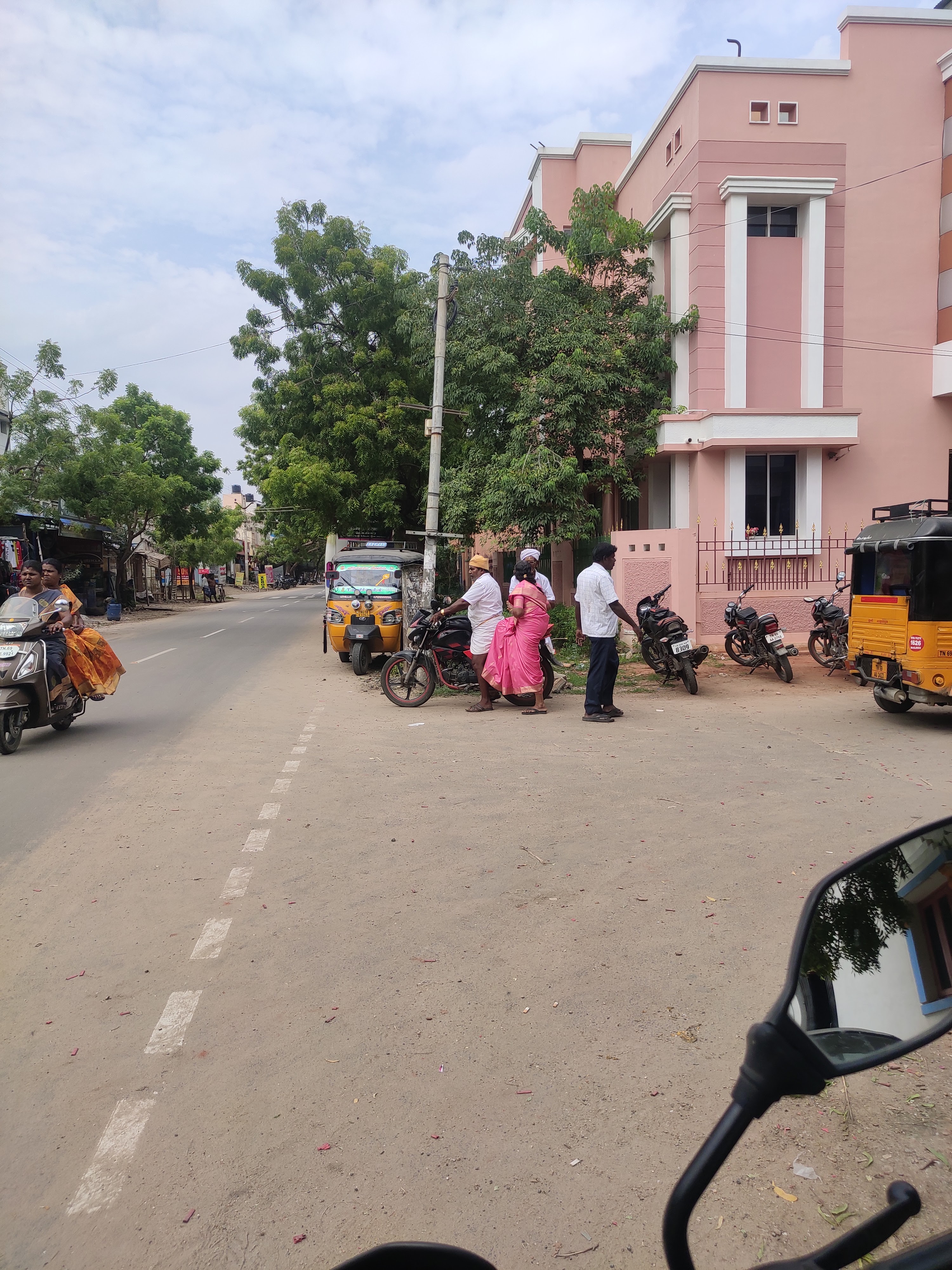 Rasi Mahal AC,Alagu manis Rasi Mahal AC, Bryant Nagar, Thoothukudi — photo 4