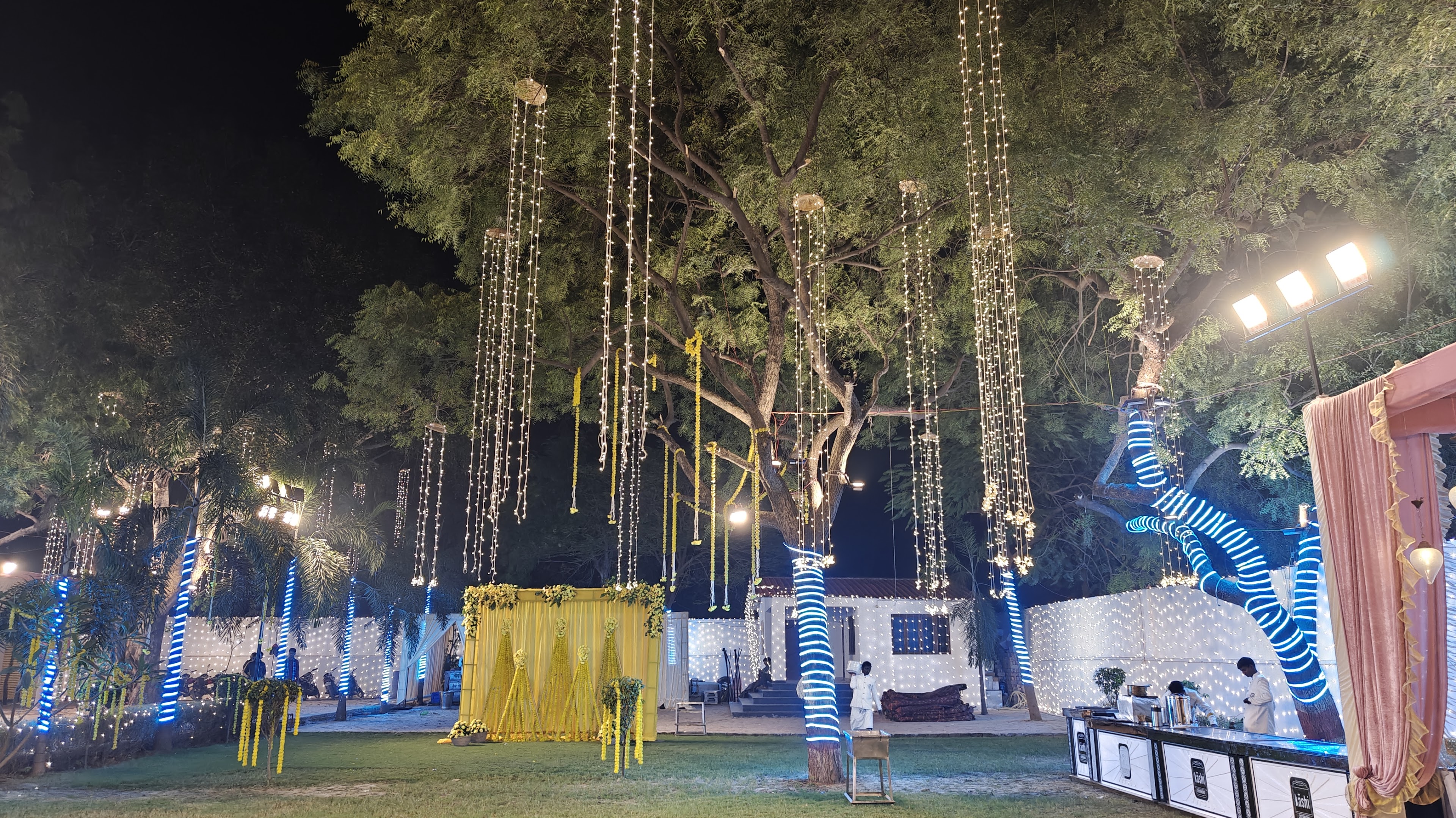 Aangan Lawn and Banquets, Varanasi — photo 8