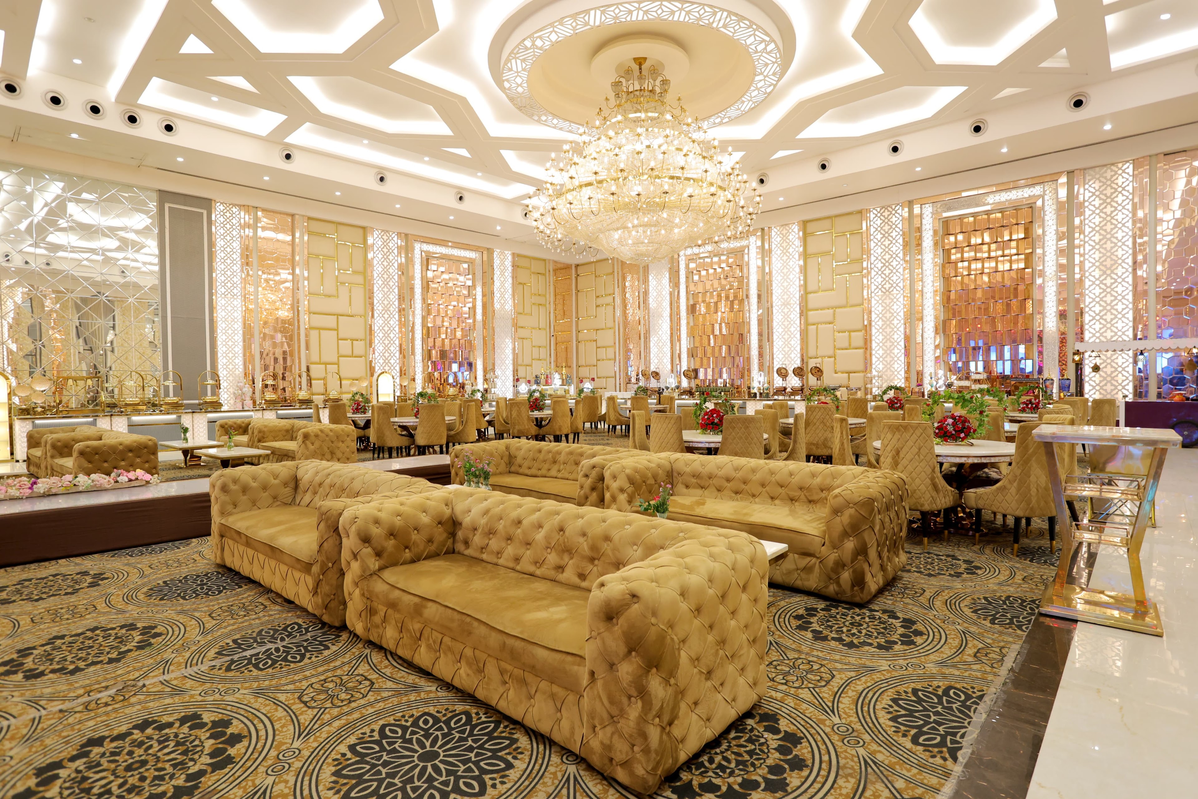 Platinum Crown - Banquet Hall in Raj Nagar Extension Ghaziabad, Ghaziabad — photo 2