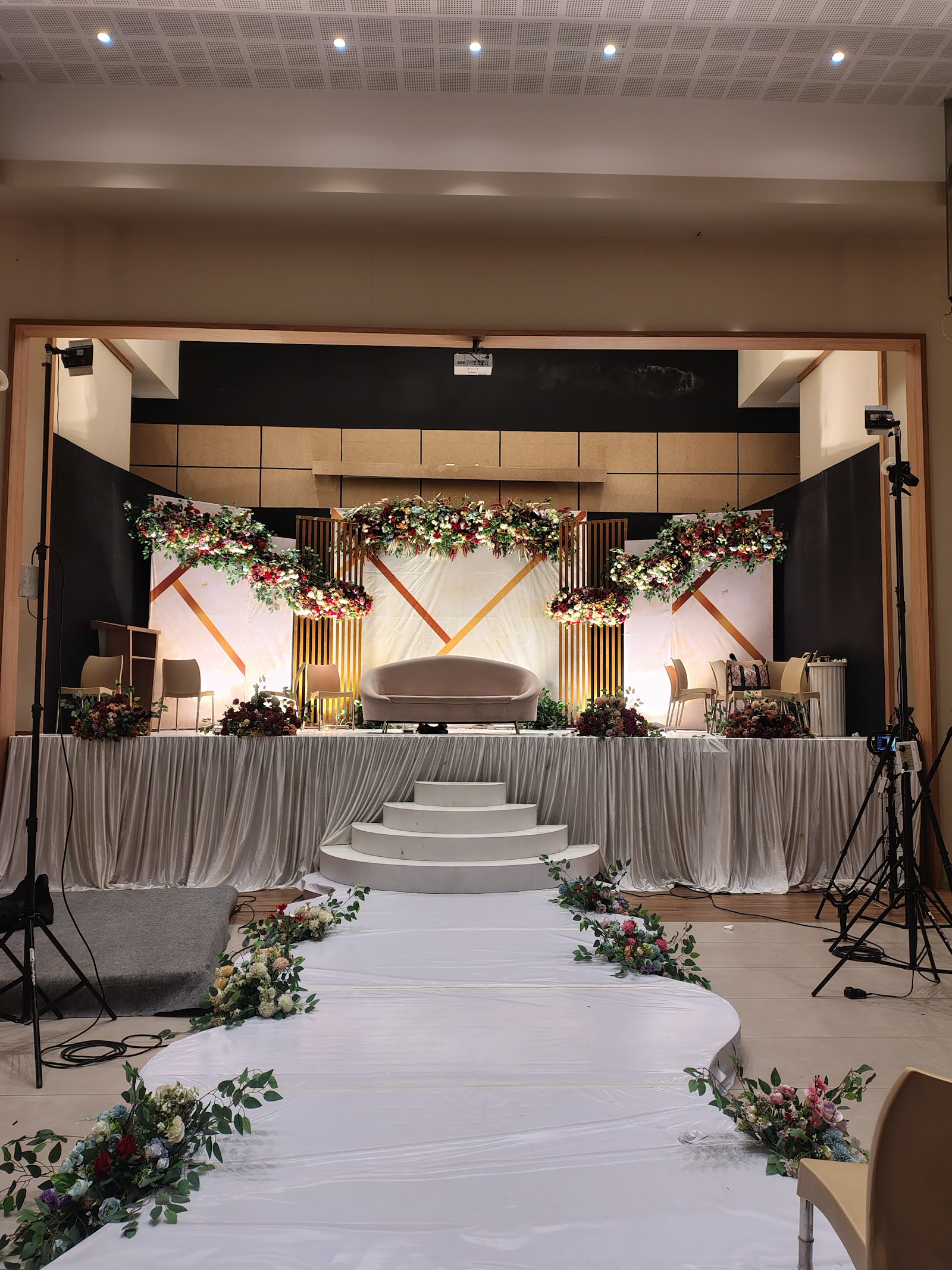 Zara Convention Center, Thykoodam, Kochi — photo 5