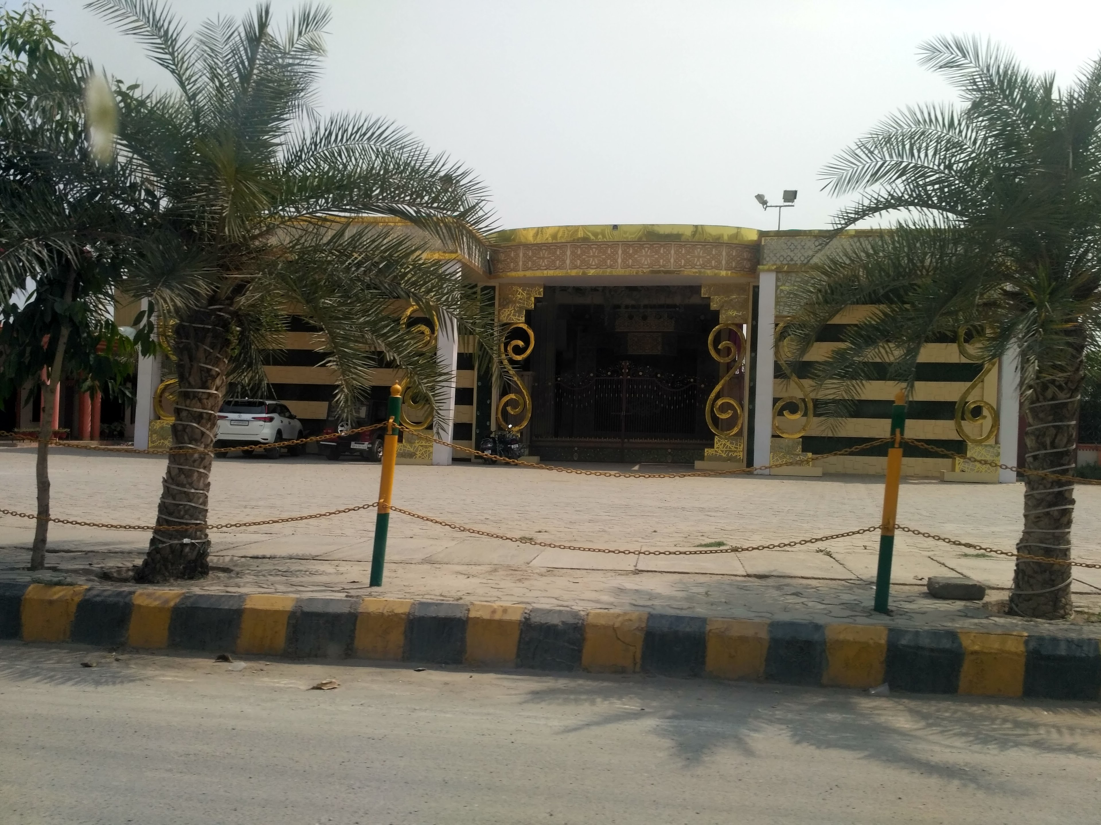 Golden View Resorts, Ghaziabad — photo 9