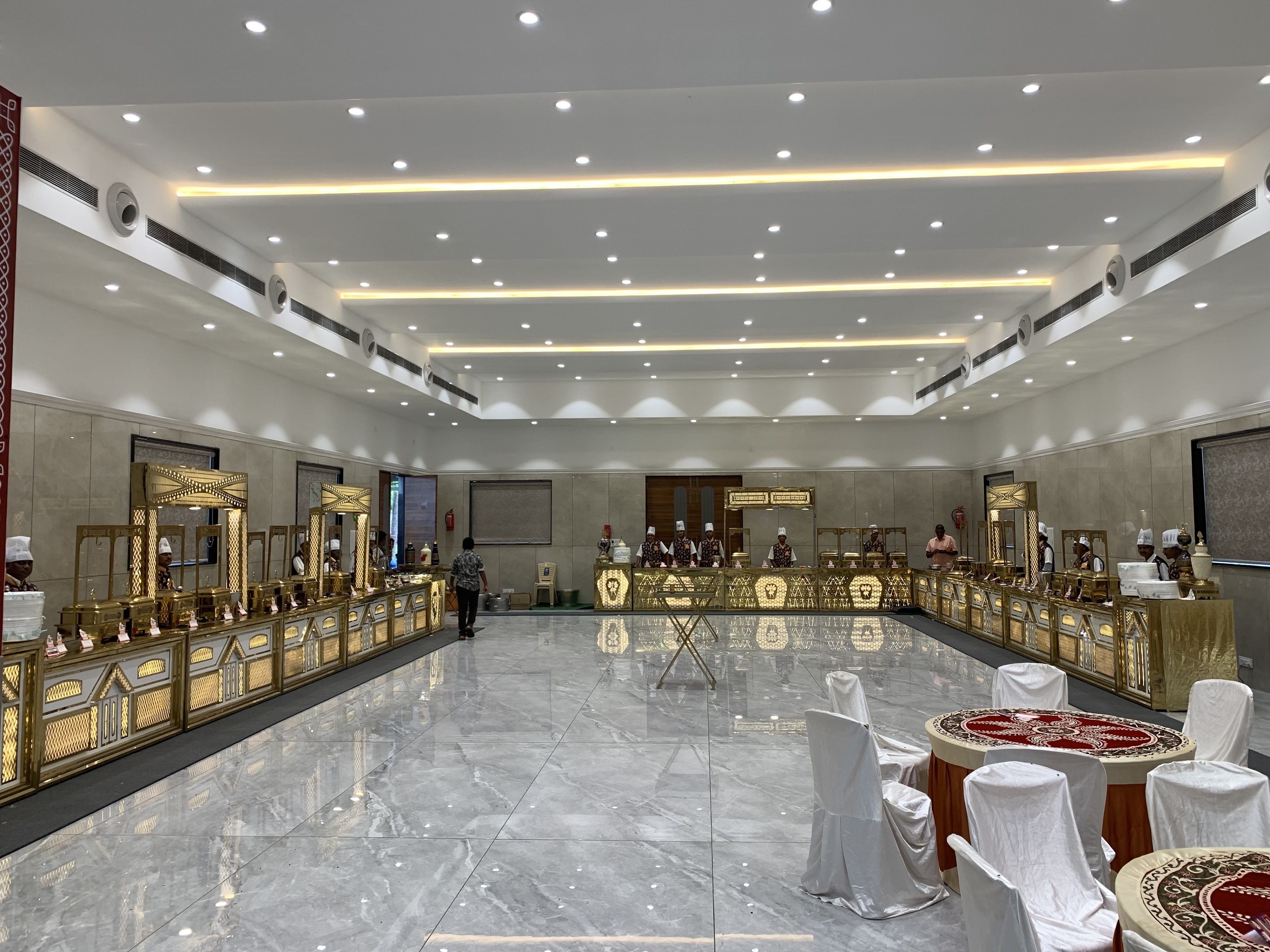 Balaji Gardens A/C Function Hall, Eluru — photo 9