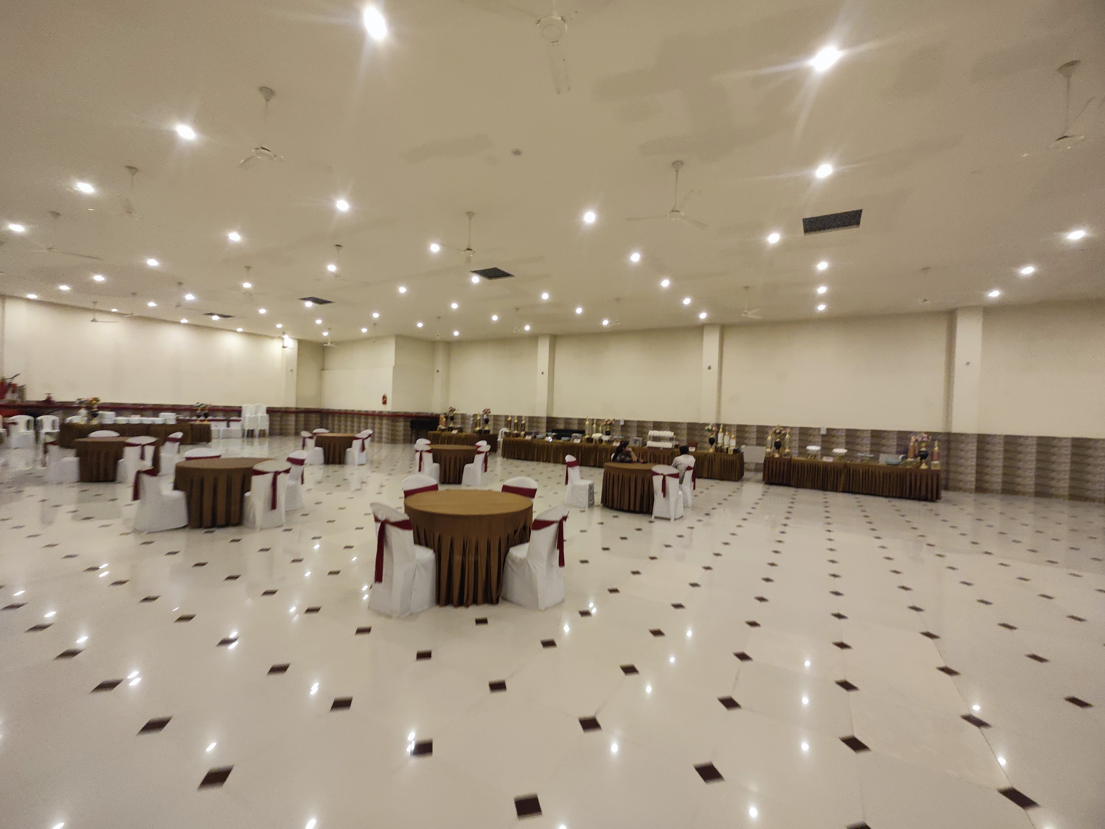 The Paradise Palace - Banquet Hall, Rajkot — photo 4