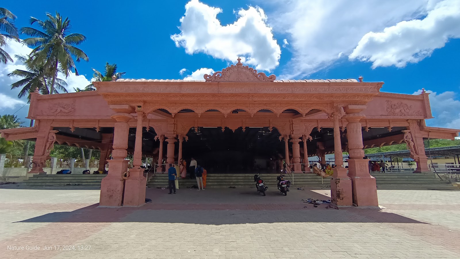 Purohit Sangham And Ear Boring Sangham పిల్లలకు చెవులు కుట్టు స్థలం, Tirupati — photo 4