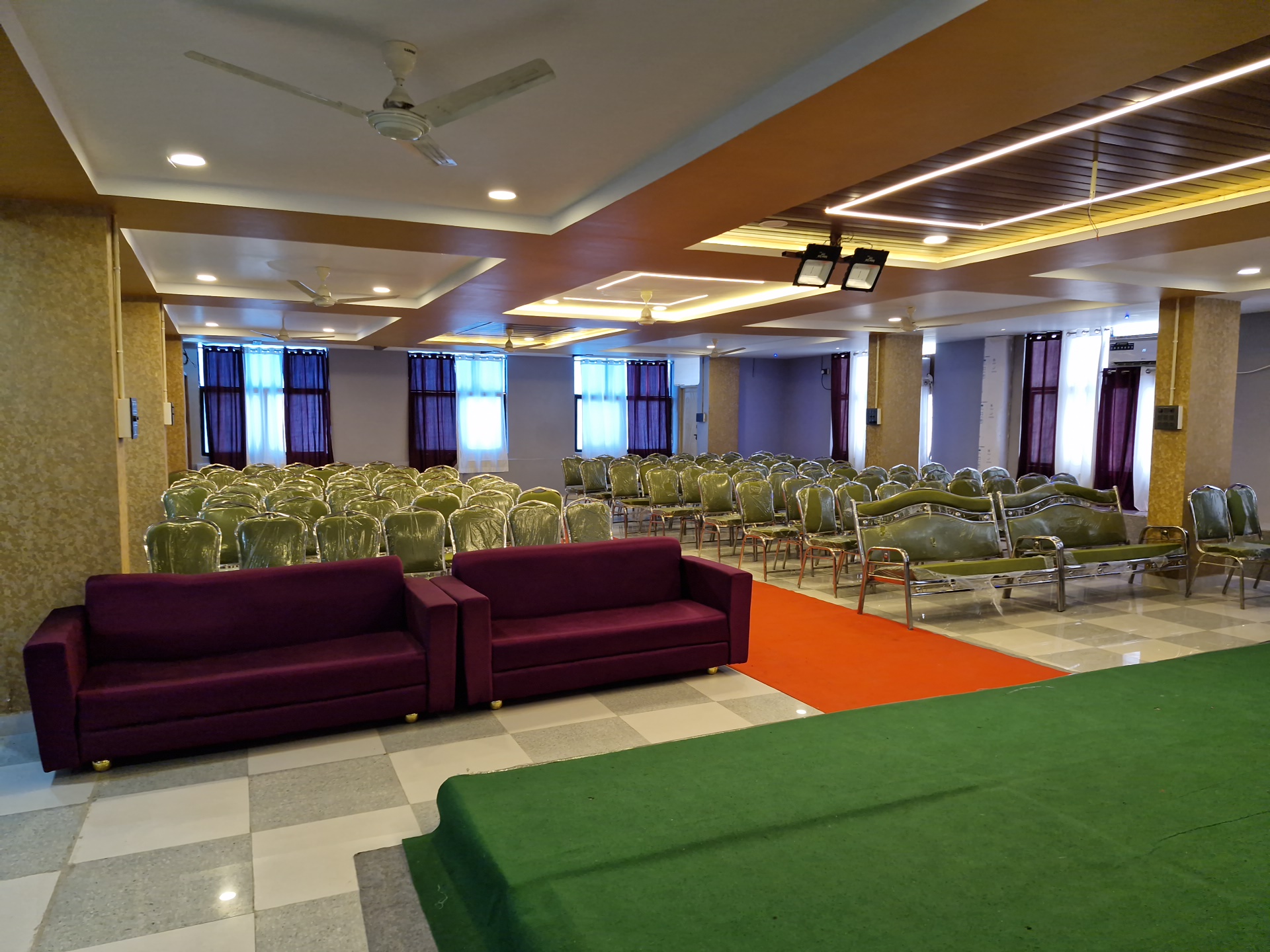 V4 Banquet Hall, Karimnagar — photo 4