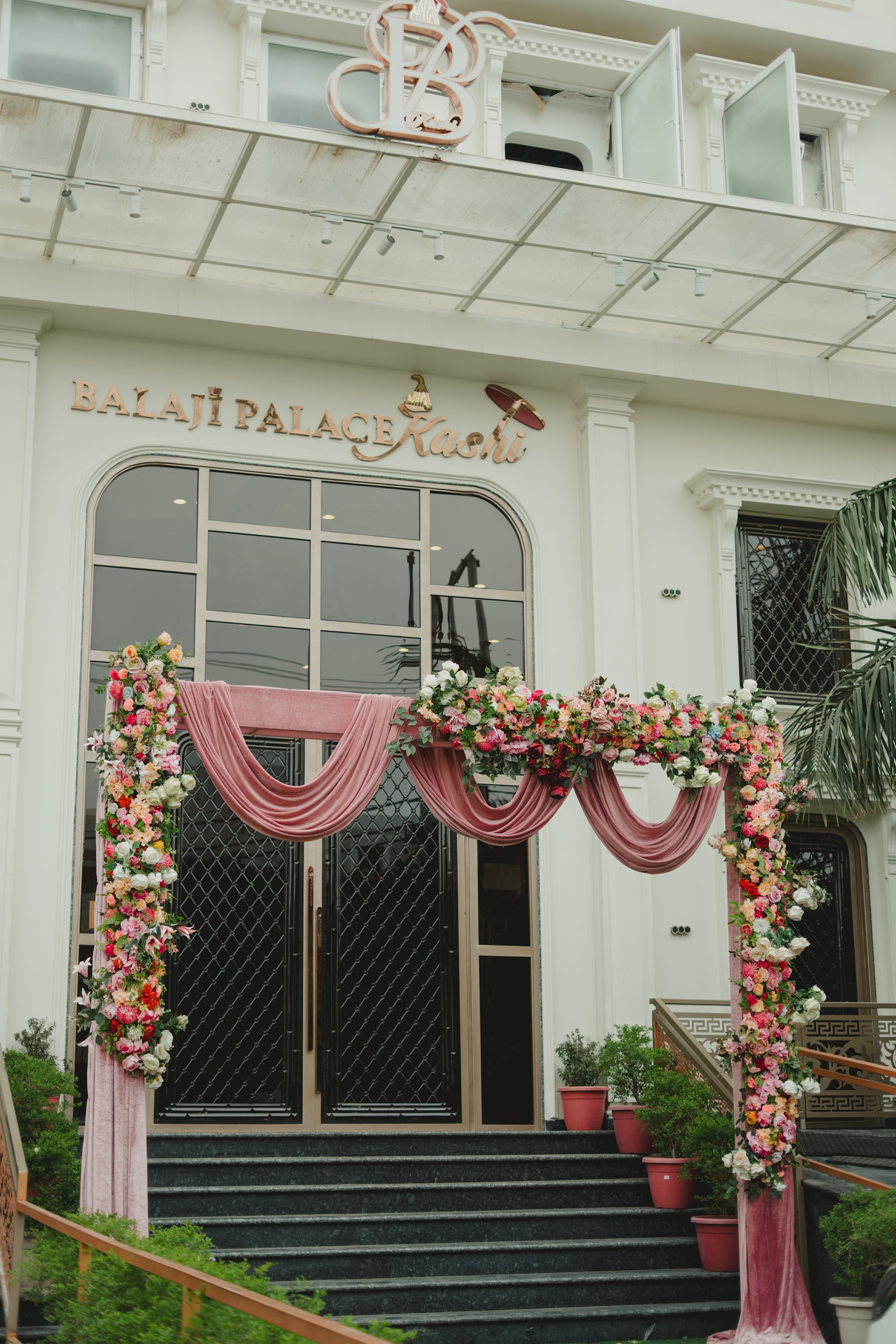 Jain Palace | Best lawn in Varanasi | Best banquet in Varanasi, Varanasi — photo 2
