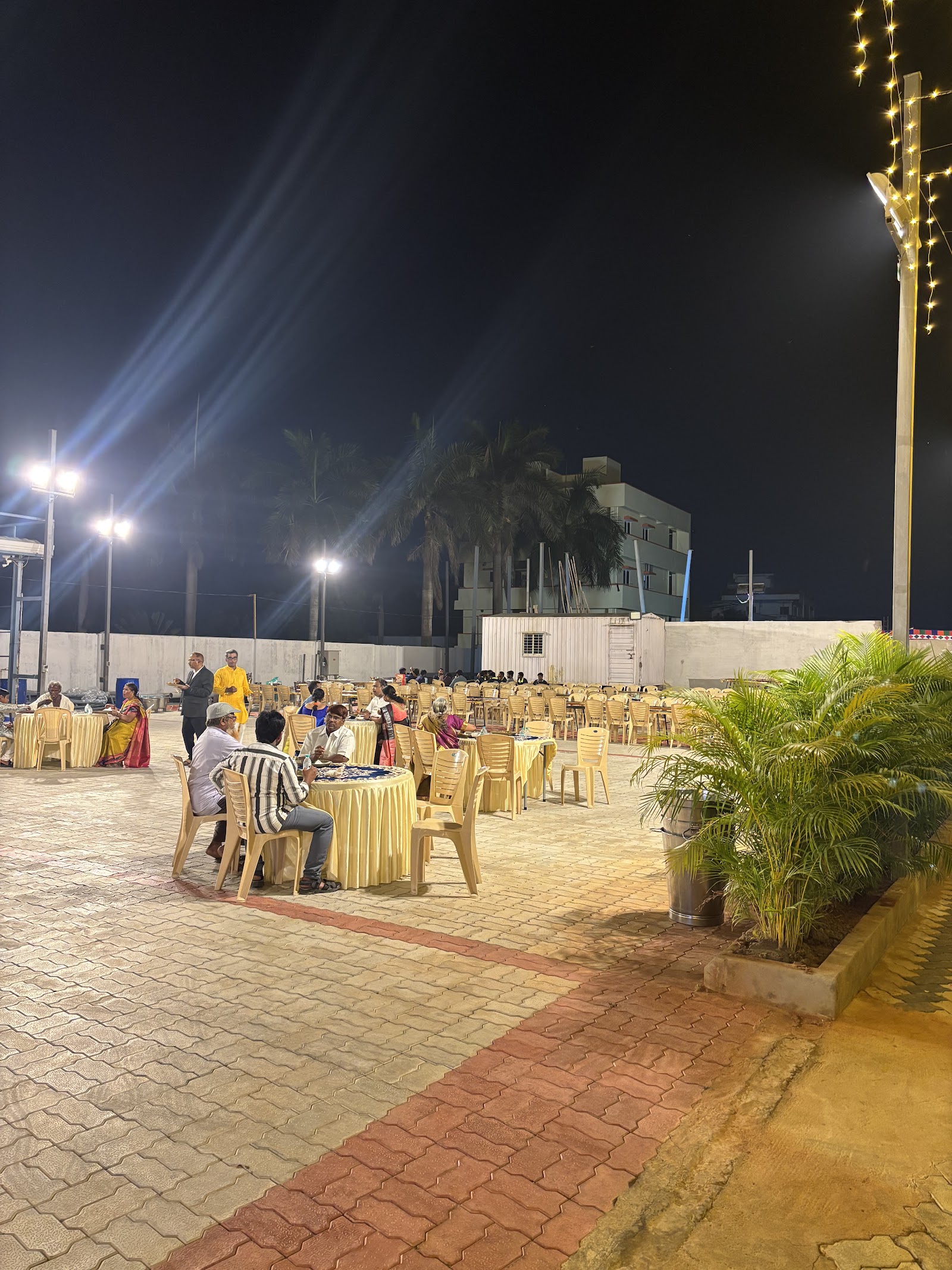 RR Gardens & Villa Resort, Vijayawada — photo 9