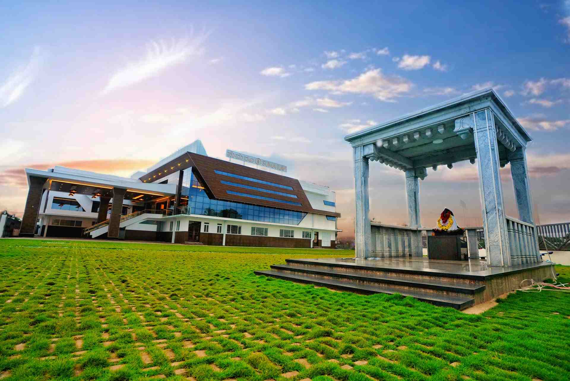 SUMA RAVI Convention Hall ಸುಮ ರವಿ ಕನ್ವೆನ್ಷನ್ ಹಾಲ್, Mandya — photo 1