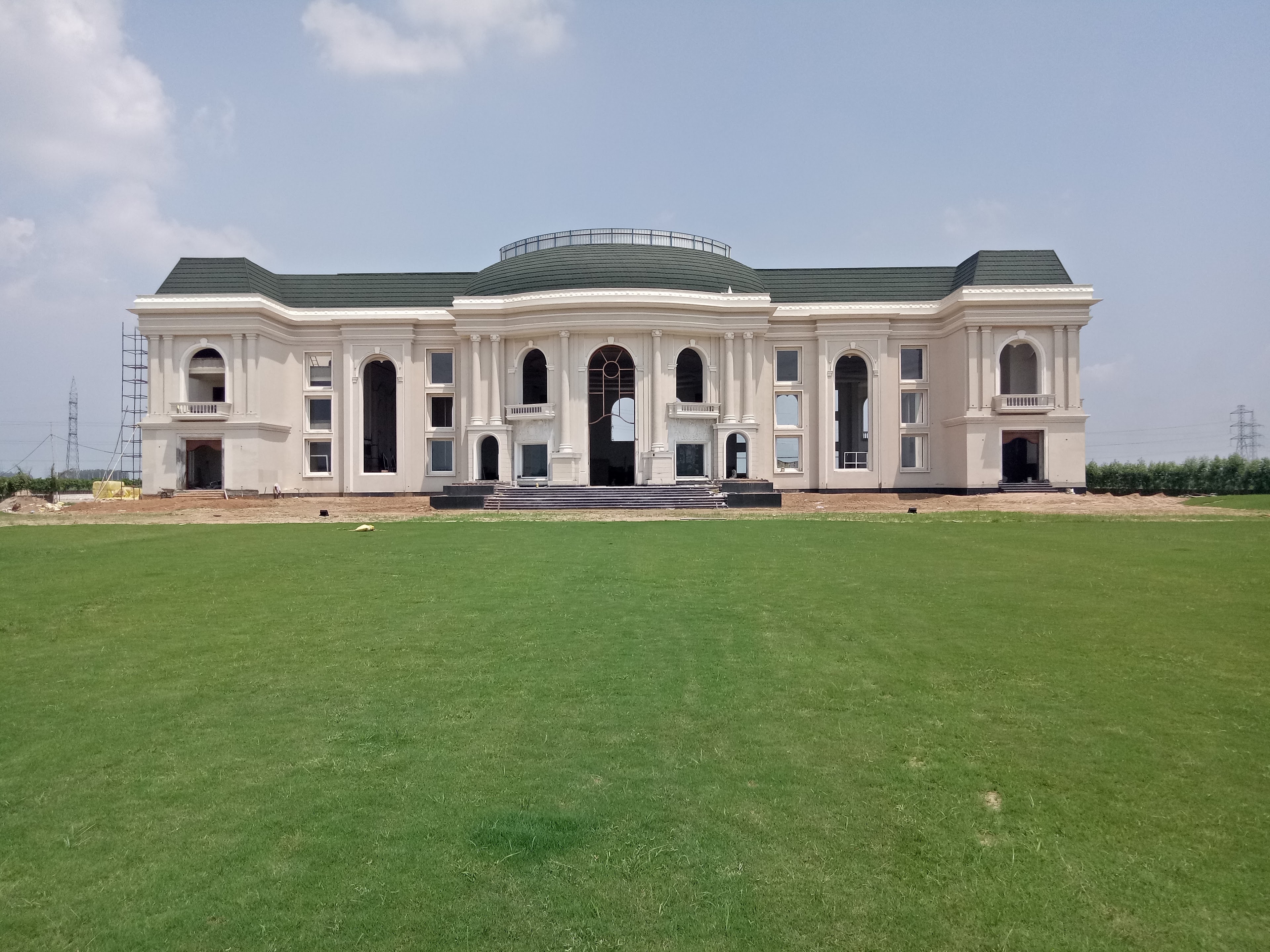 The Grand Romania, Chandigarh — photo 3