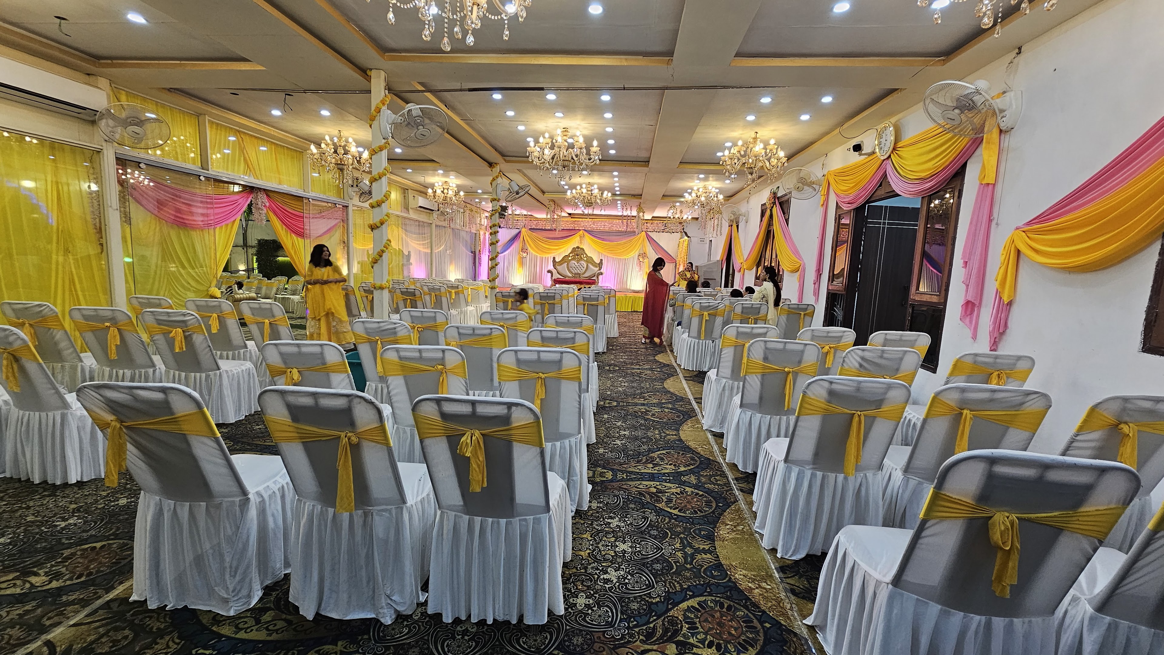 ROYAL GARDEN (AC Banquet Hall & Party Lawn), Lucknow — photo 2