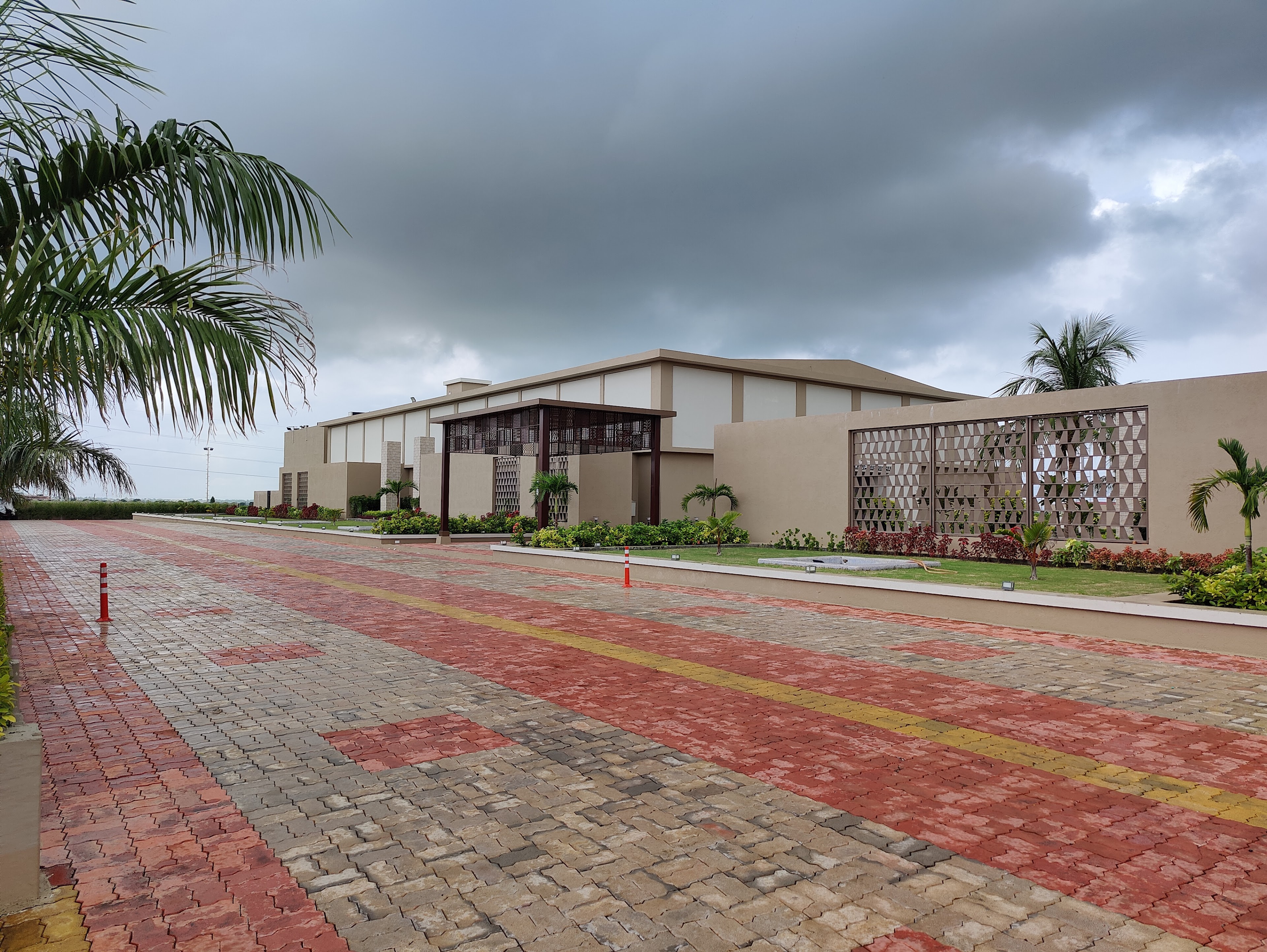 Vishwa Party Lawns & Banquet Hall, Rajkot — photo 5