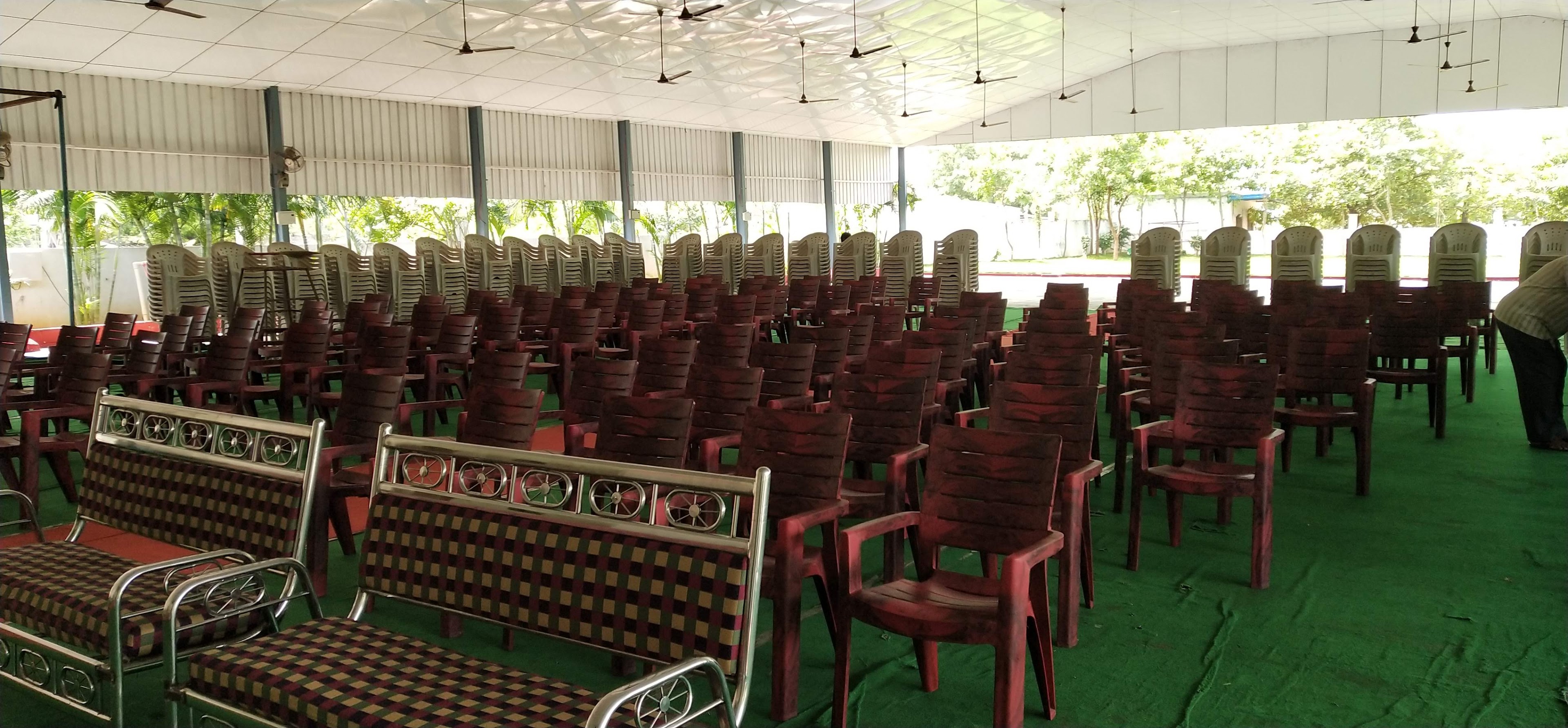 Triveni Gardens - AC & Non AC Function Hall, Suryapet — photo 6