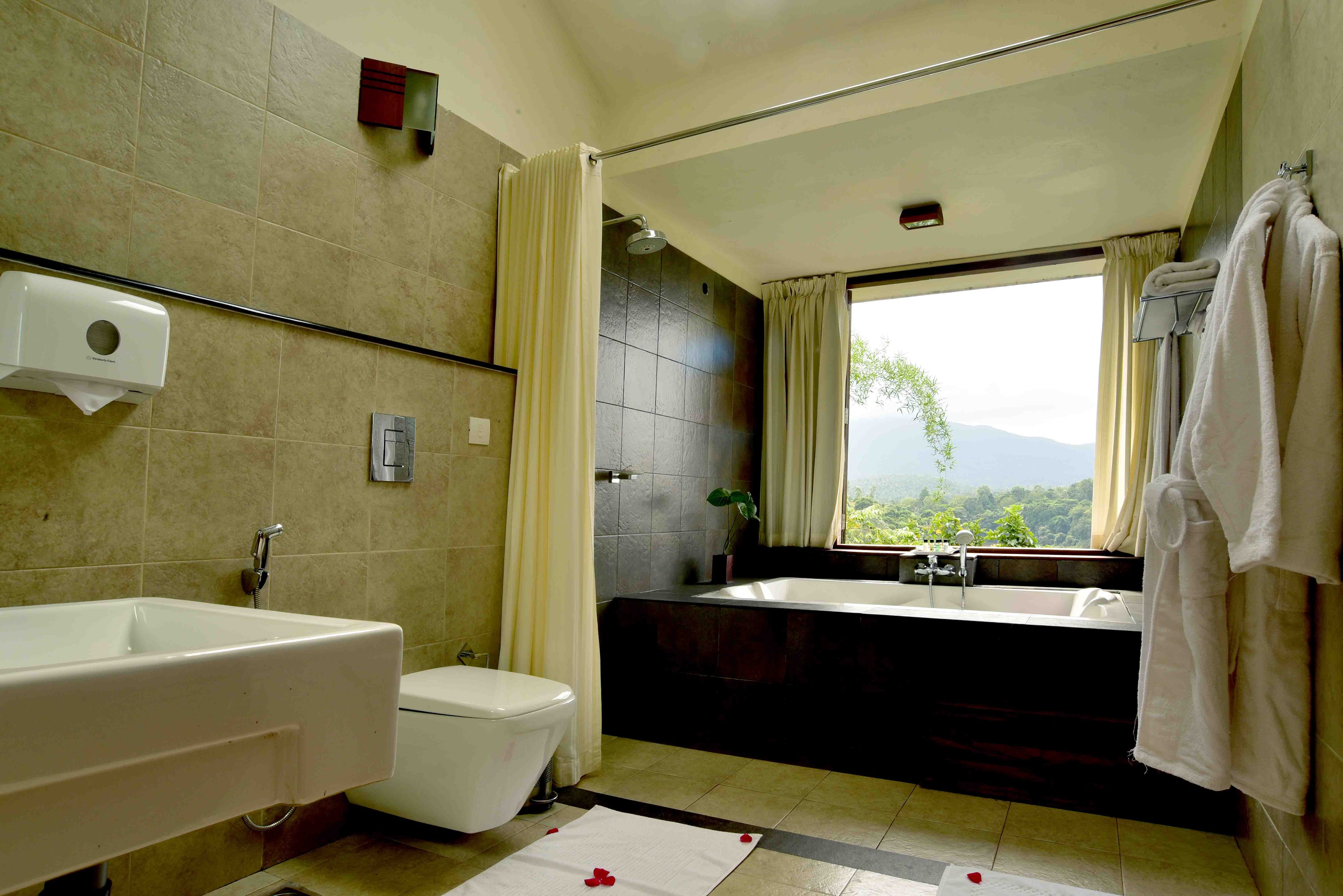 Wayanad Silverwoods Resorts, Kalpetta — photo 3