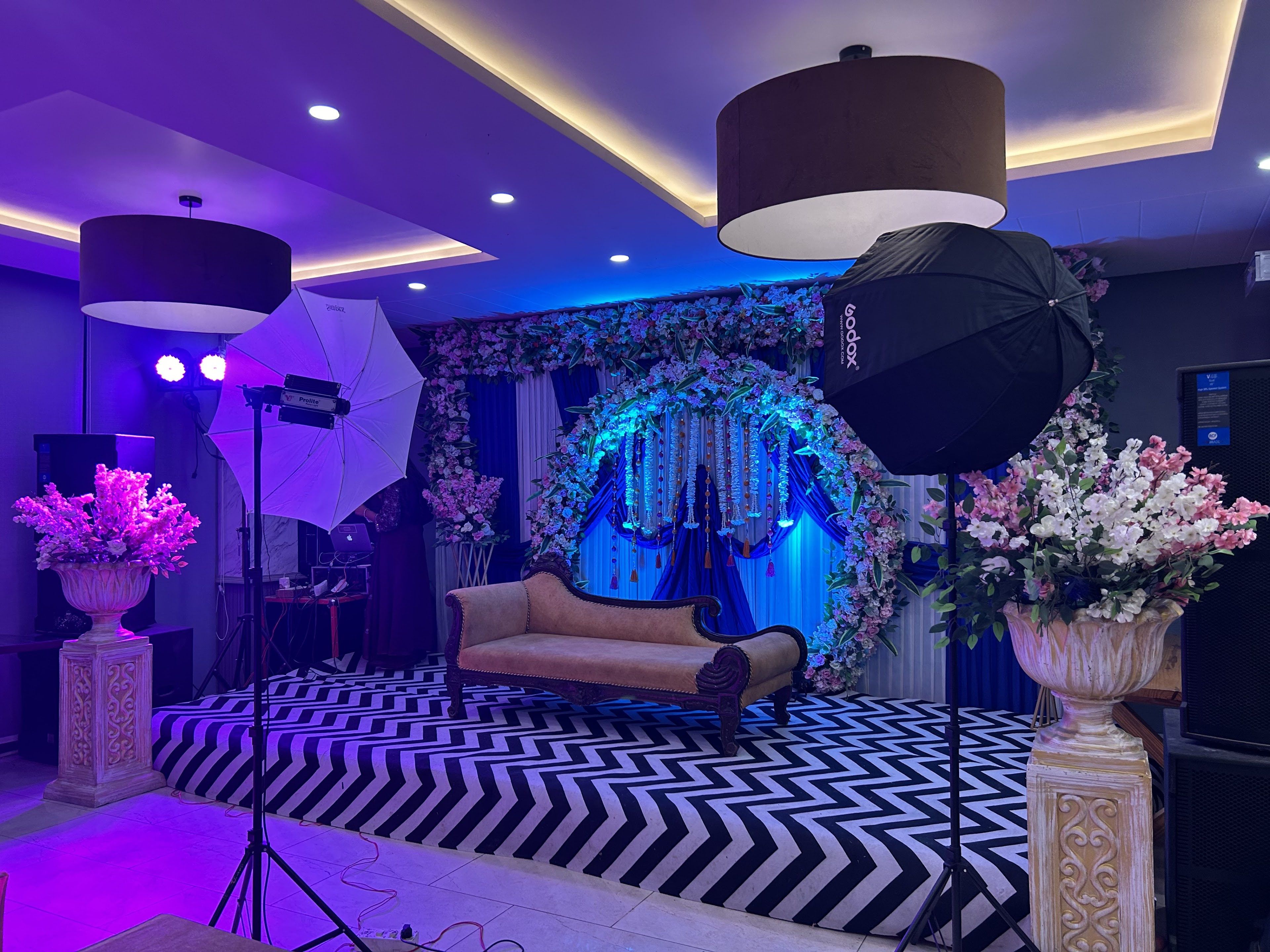 Mahé- A Boutique Banquet & Terrace, Dehradun — photo 3