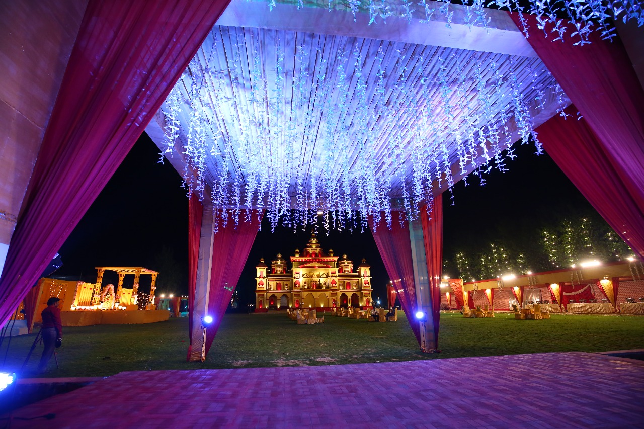 Status club and resort, Bareilly — photo 2