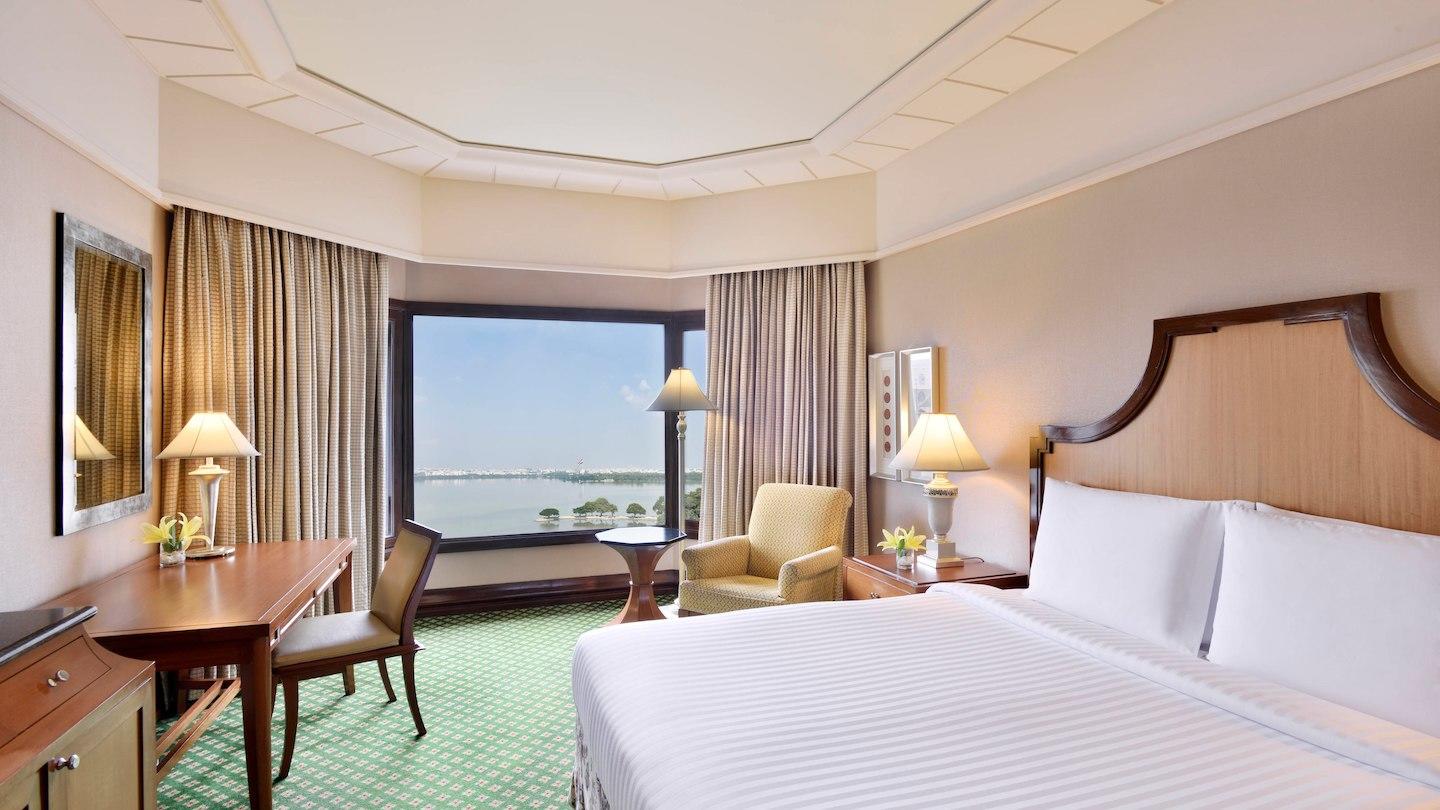 Hyderabad Marriott Hotel & Convention Centre, Hyderabad — photo 1