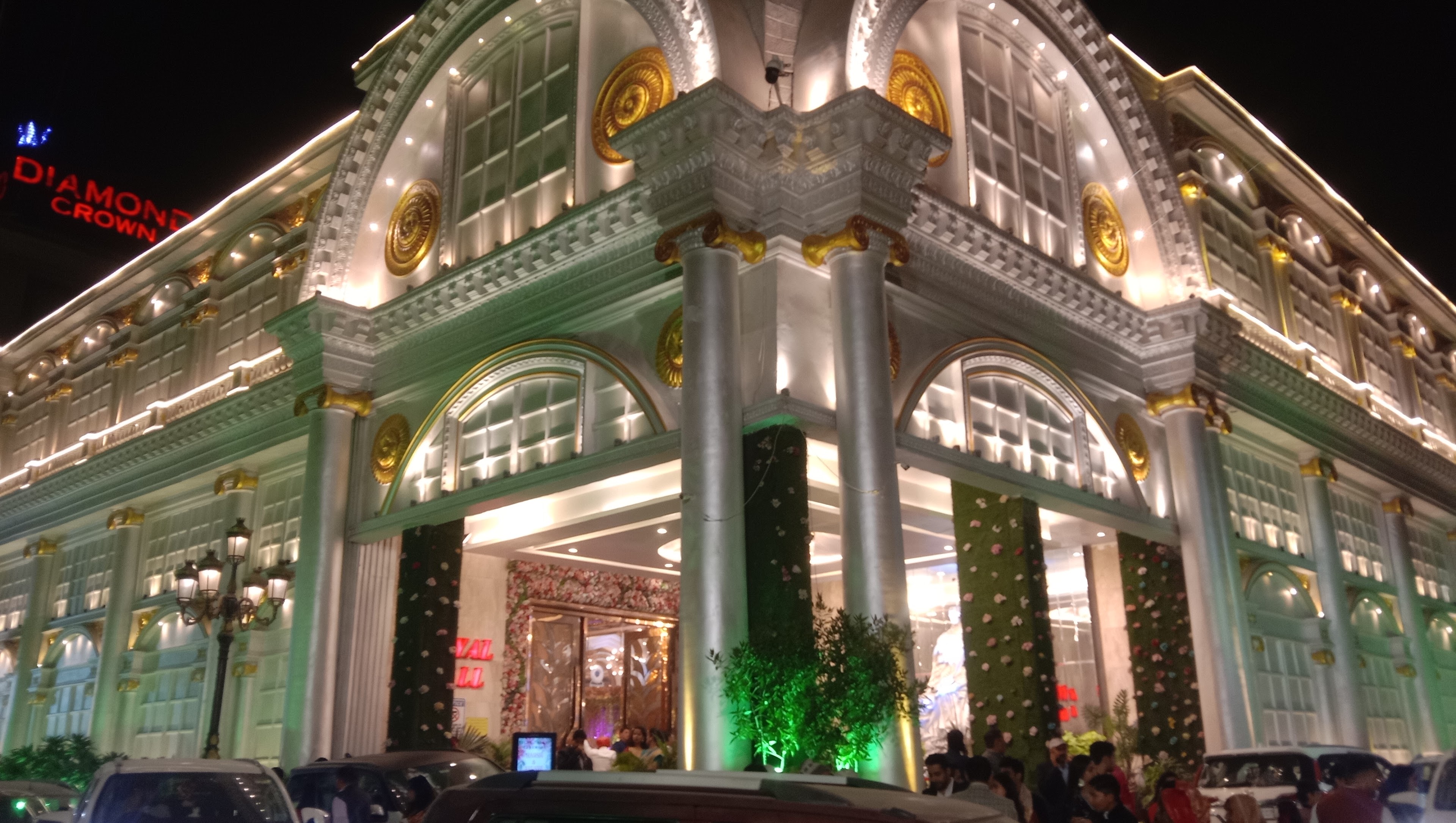 Diamond Crown Banquet, Noida — photo 5