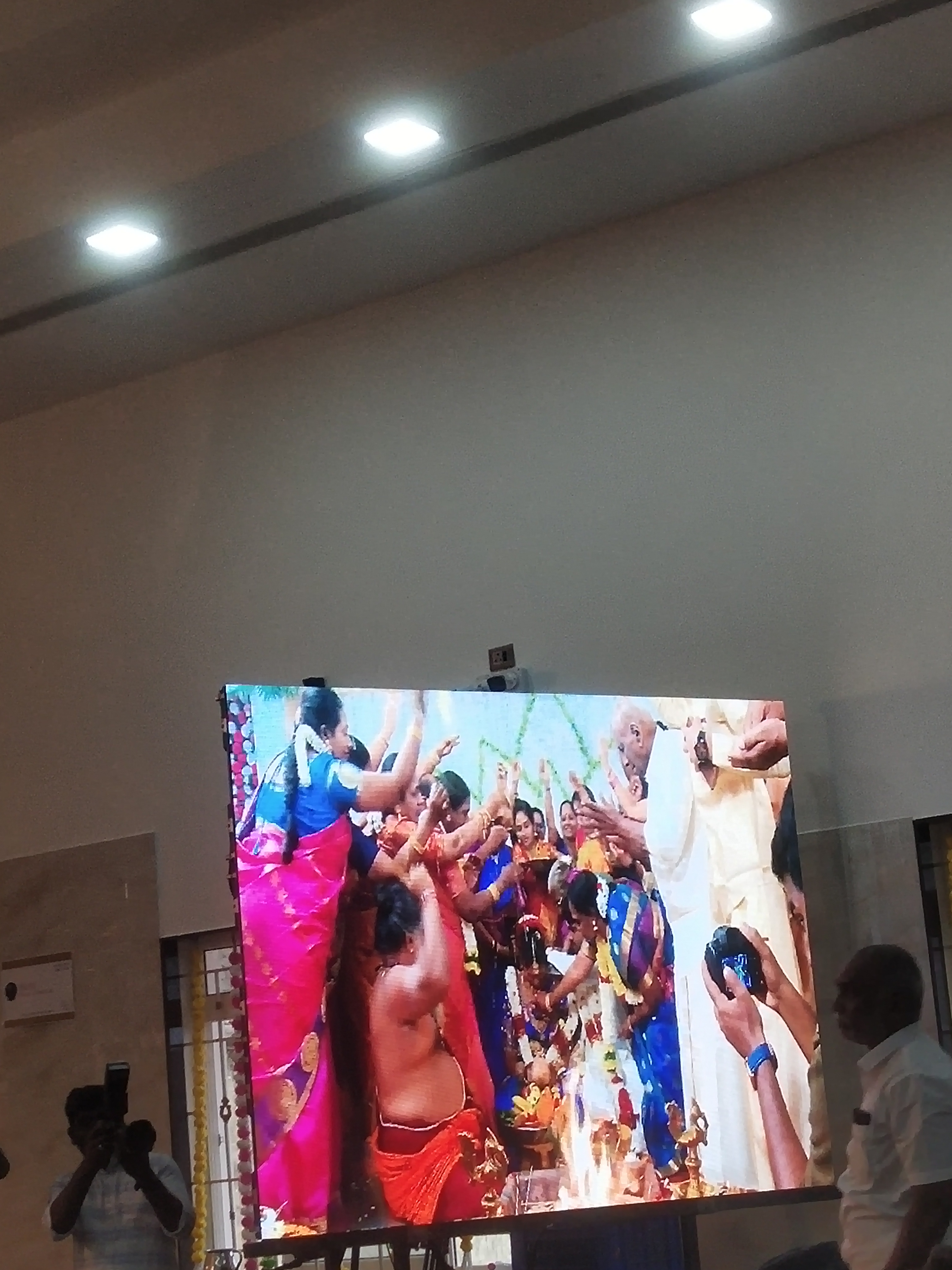DNV RAJ MAHAL A/C HALL, Dharmapuri — photo 10