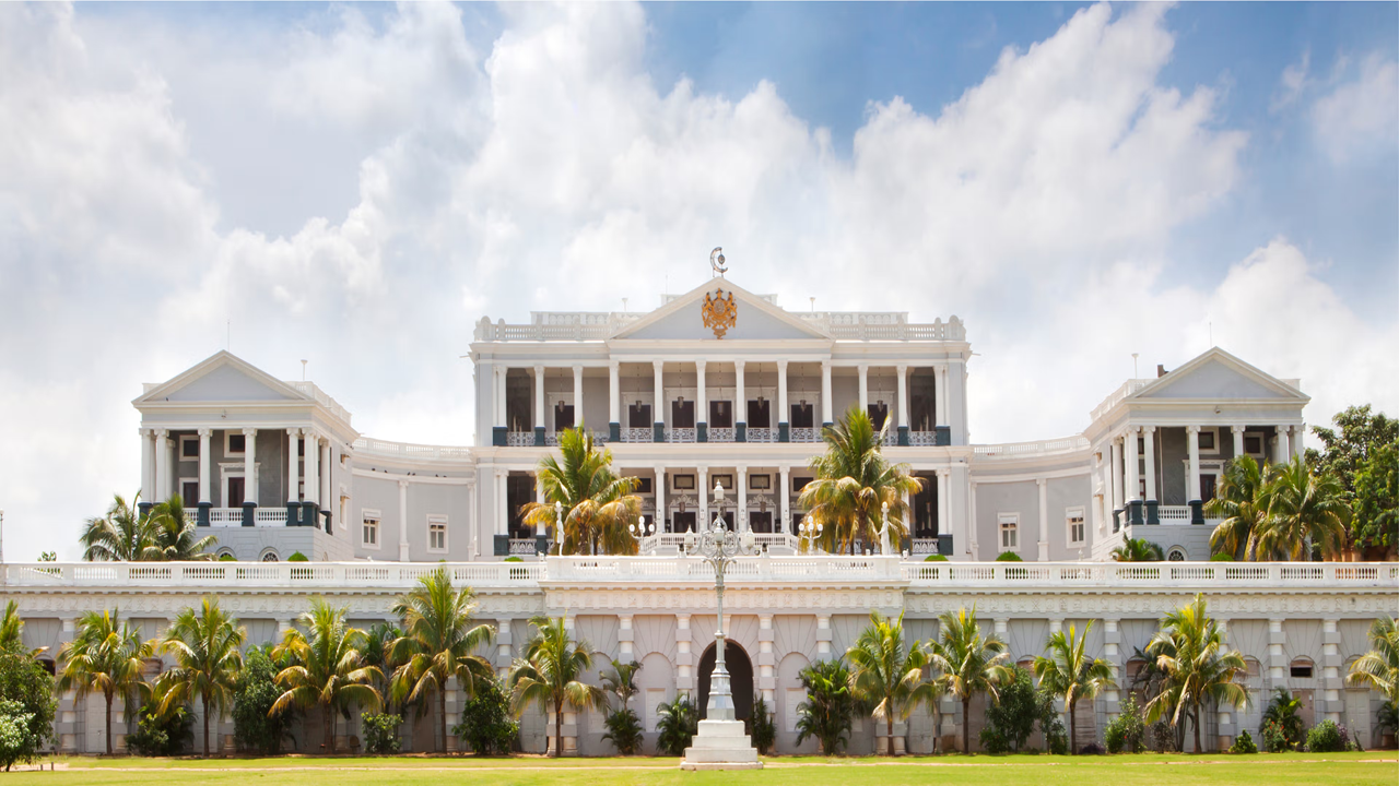 Taj Falaknuma Palace, Hyderabad, Hyderabad — photo 2