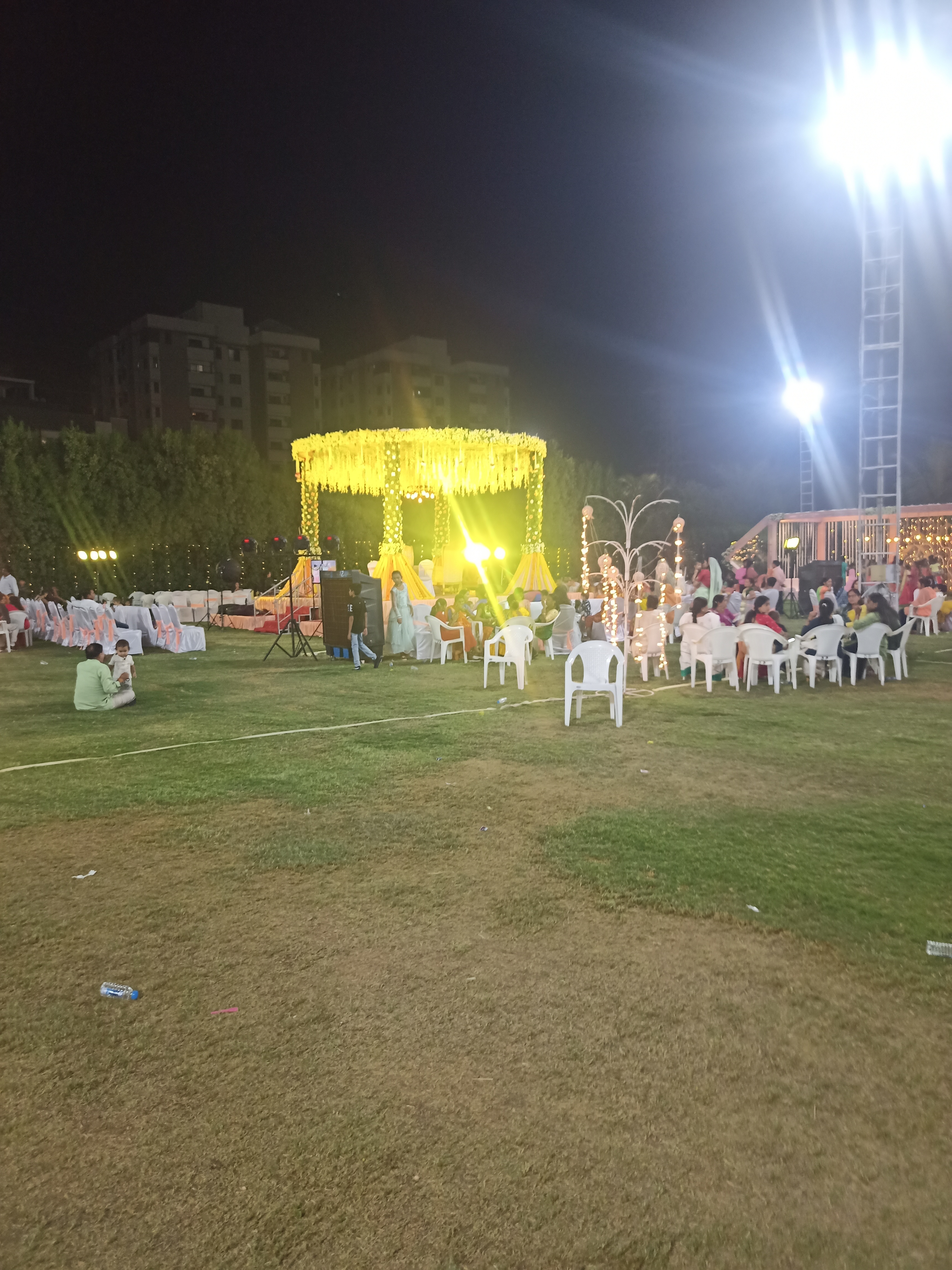 Deep's Party Plot, Vadodara — photo 8