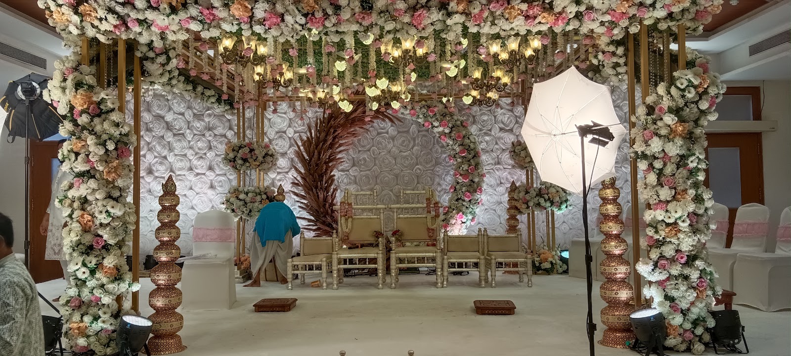 Nirala Crystal Banquet, Mumbai — photo 8