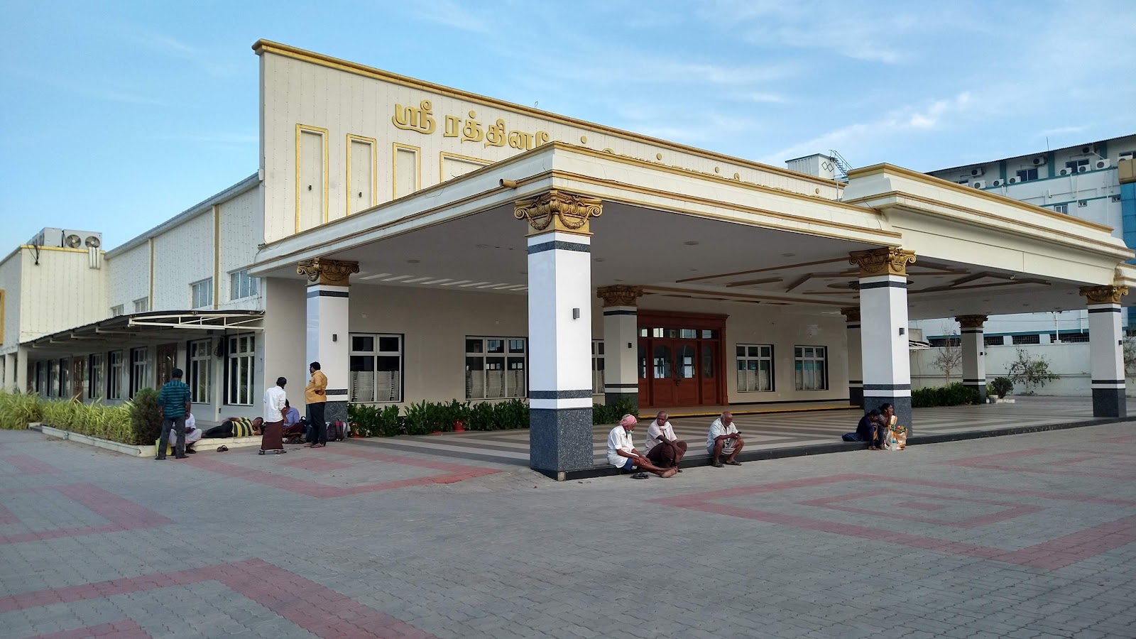Sri Rathnavel Jayakumar Thirumana Mandapam, Salem — photo 2