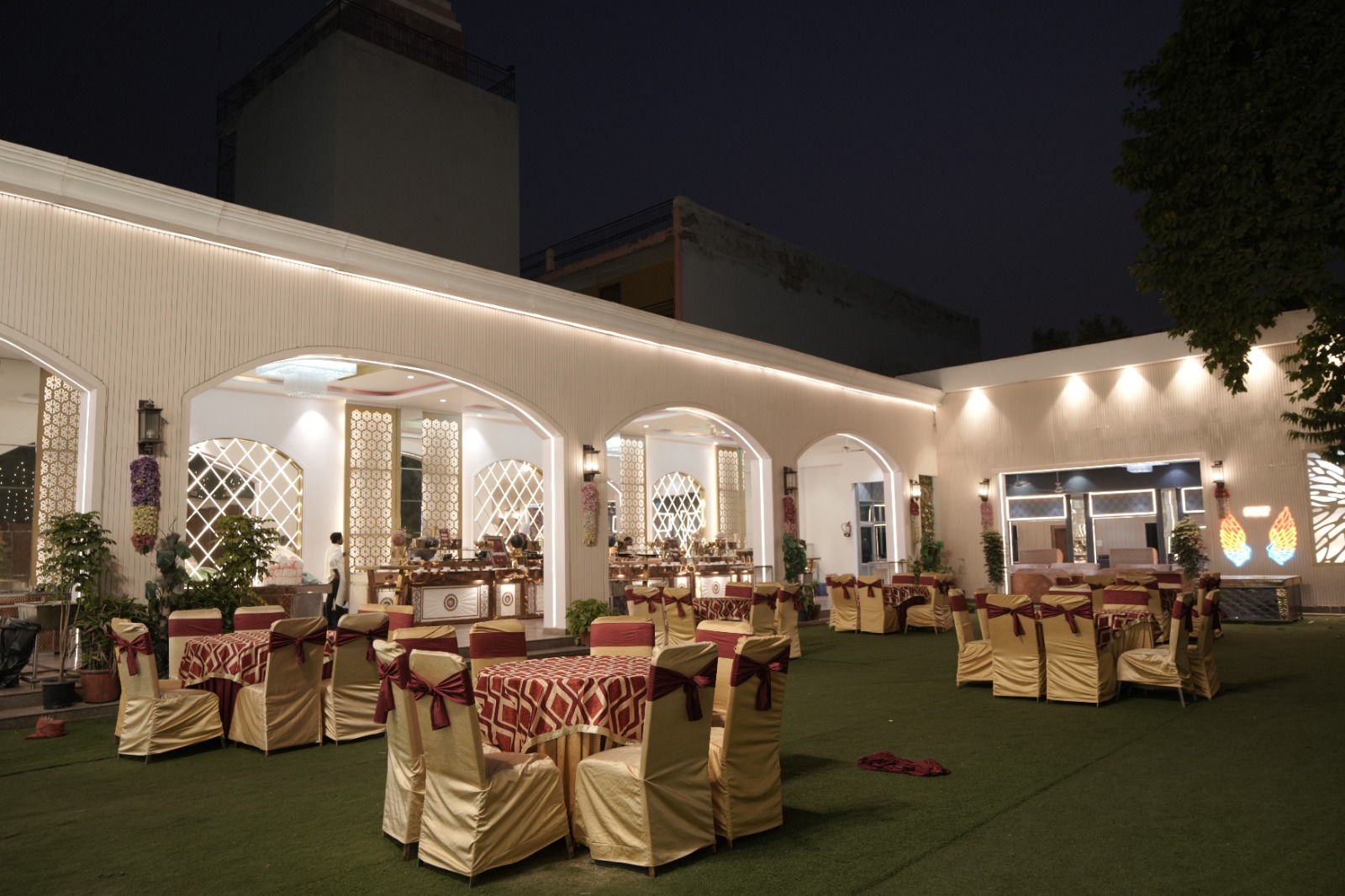 Anandee Homes Banquet, Noida — photo 9